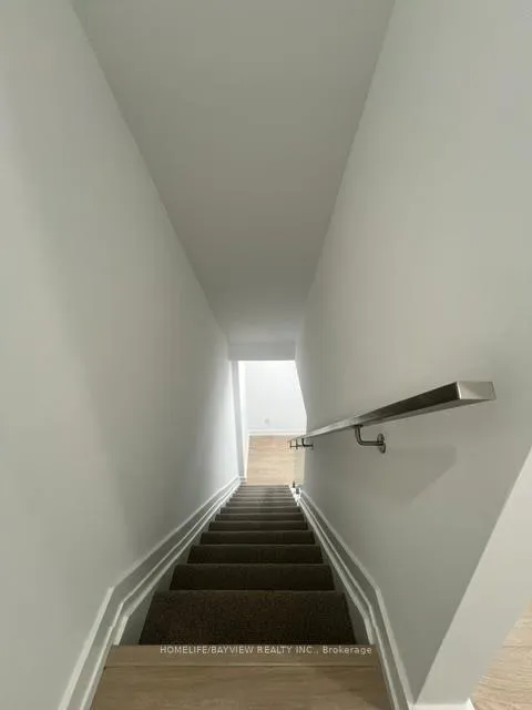 Photo 10 of Unit Unit 3, 311 Linsmore Crescent, Toronto, East York — HOMEH