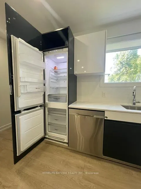Photo 12 of Unit Unit 3, 311 Linsmore Crescent, Toronto, East York — HOMEH