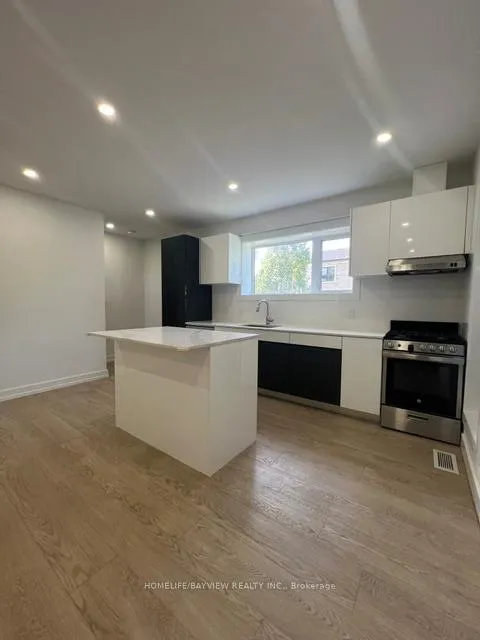 Photo 14 of Unit Unit 3, 311 Linsmore Crescent, Toronto, East York — HOMEH