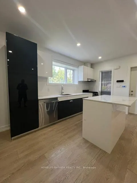 Photo 15 of Unit Unit 3, 311 Linsmore Crescent, Toronto, East York — HOMEH