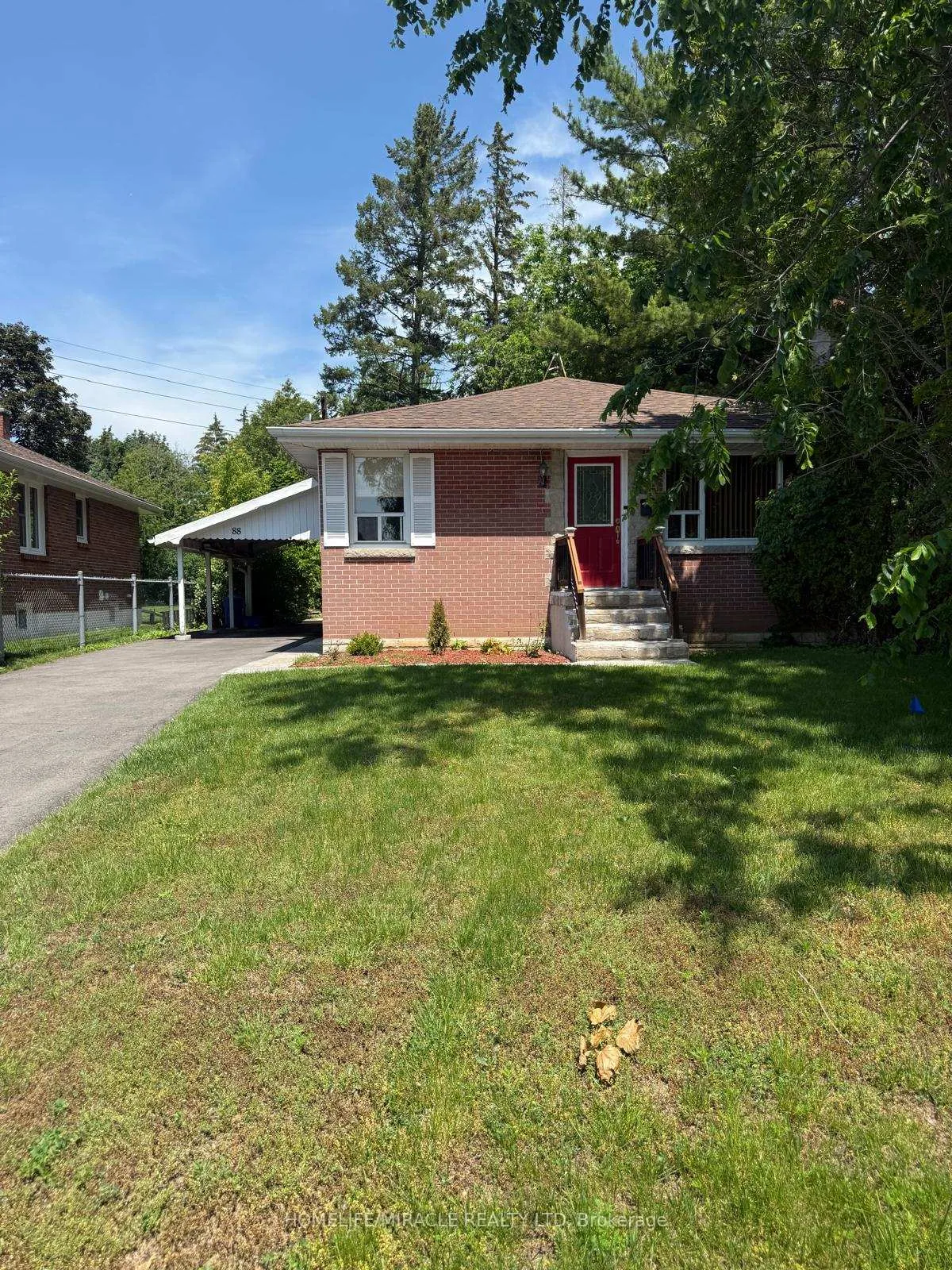 Photo 2 of 88 Crestview Avenue, Belleville, Belleville Ward — HOMEH