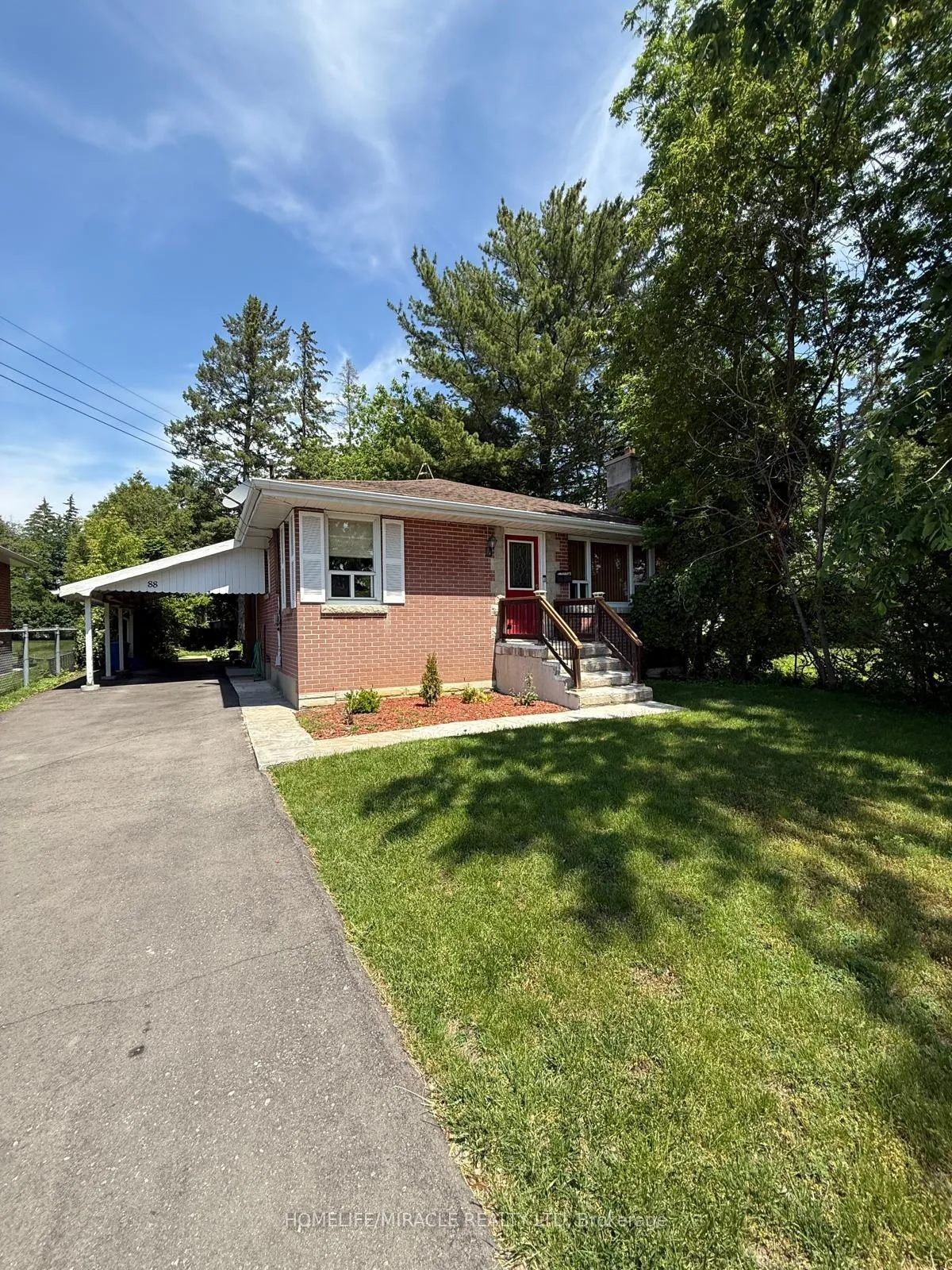 Photo 3 of 88 Crestview Avenue, Belleville, Belleville Ward — HOMEH