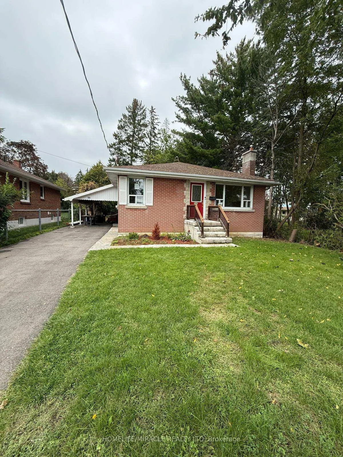 Photo 1 of 88 Crestview Avenue, Belleville, Belleville Ward — HOMEH