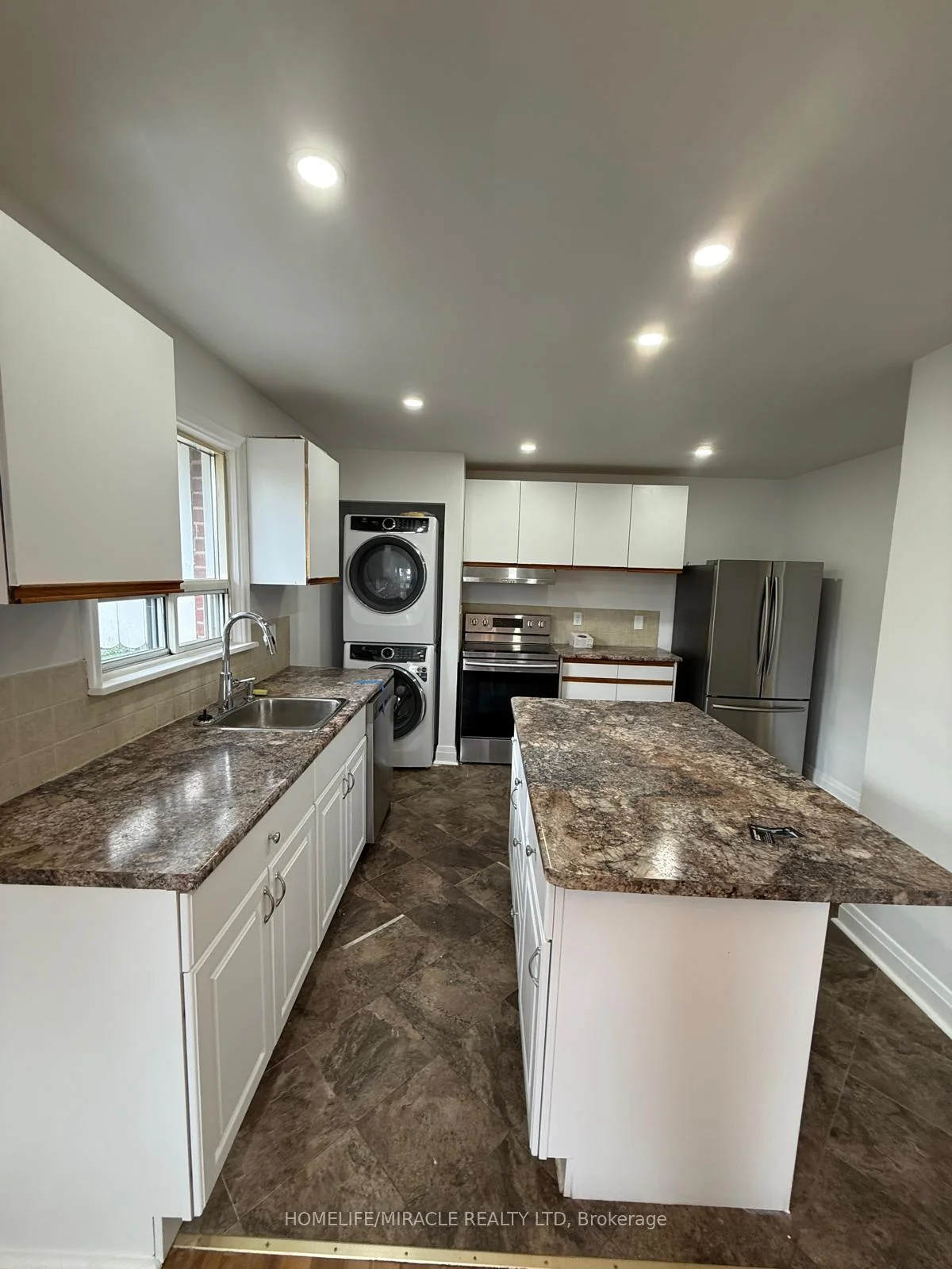 Photo 14 of 88 Crestview Avenue, Belleville, Belleville Ward — HOMEH