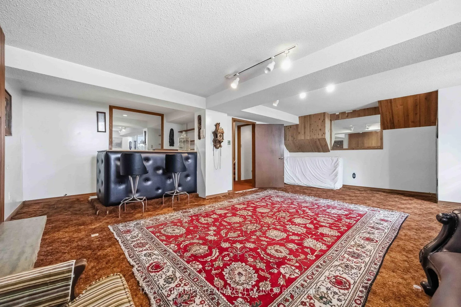 Photo 41 of 575 Park Crescent, Pickering, West Shore — HOMEH