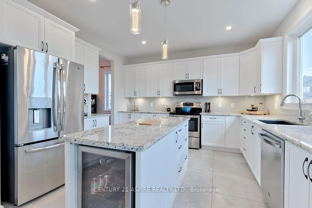Photo 10 of 5 Drew Street, Petawawa, Petawawa — HOMEH