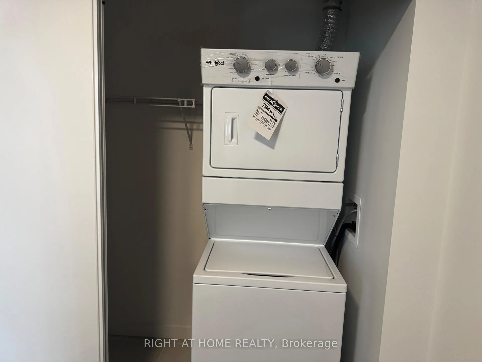 Photo 17 of Unit 312, 4878 Powers Common, Burlington, Appleby — HOMEH