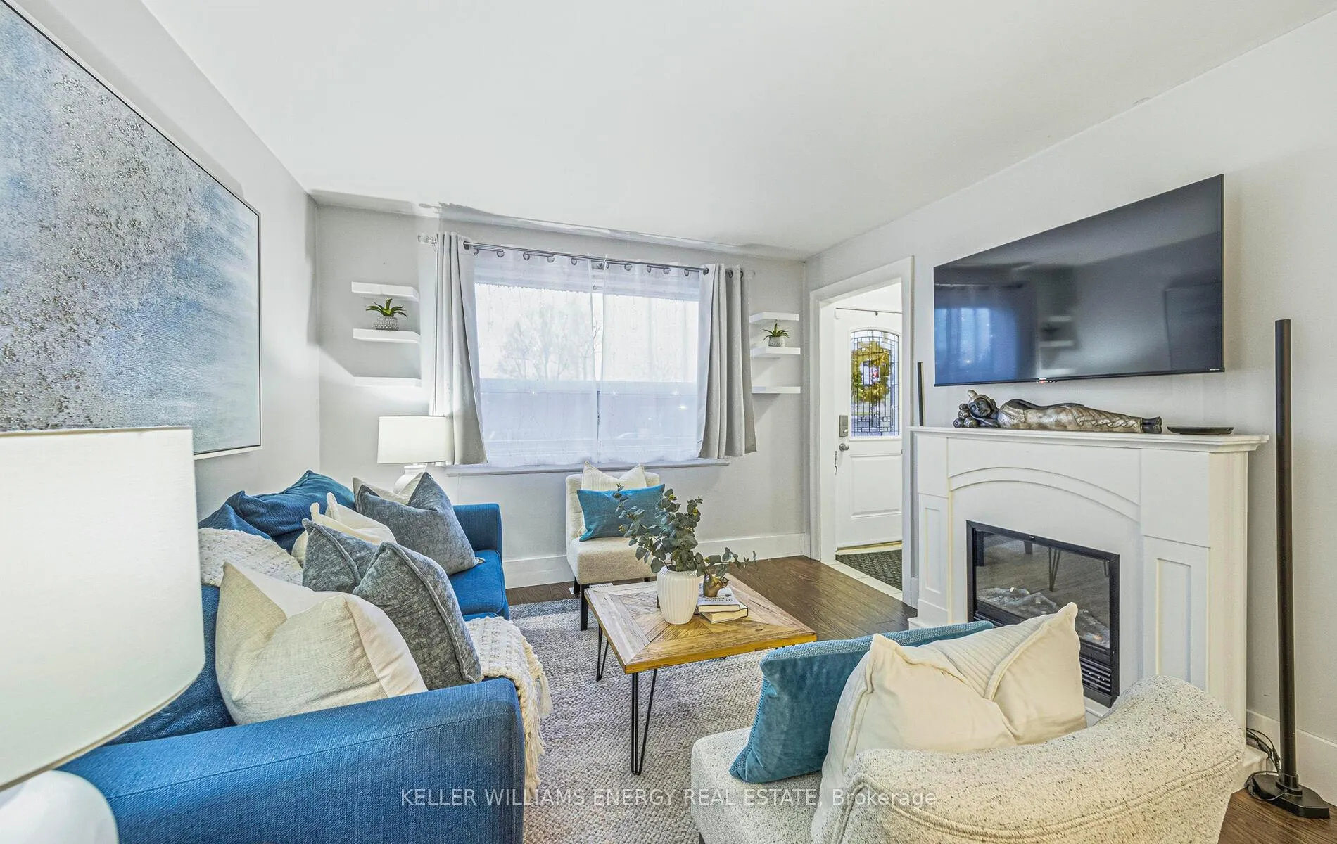 Photo 8 of 113 Kaiser Crescent, Oshawa, O'Neill — HOMEH