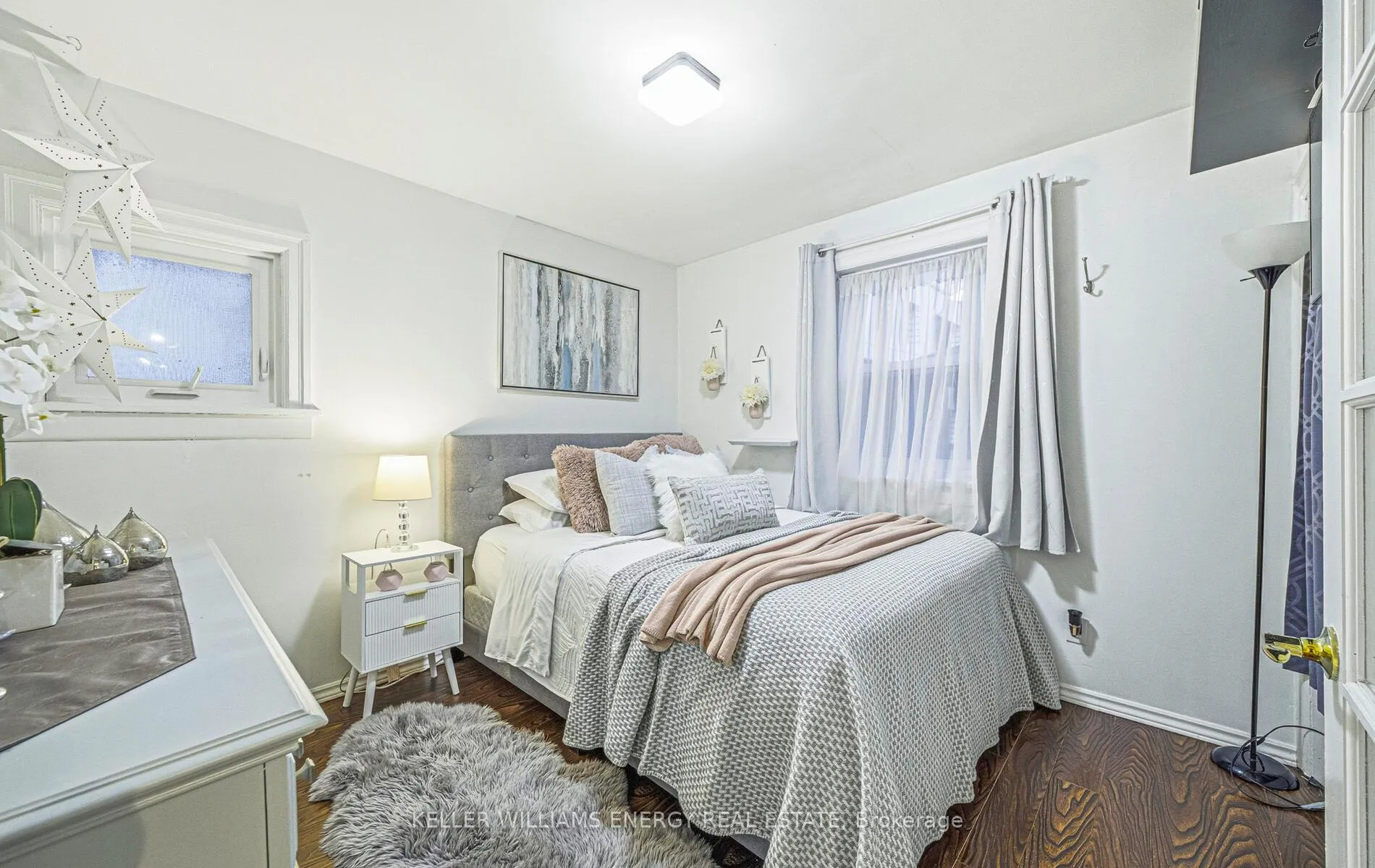 Photo 21 of 113 Kaiser Crescent, Oshawa, O'Neill — HOMEH