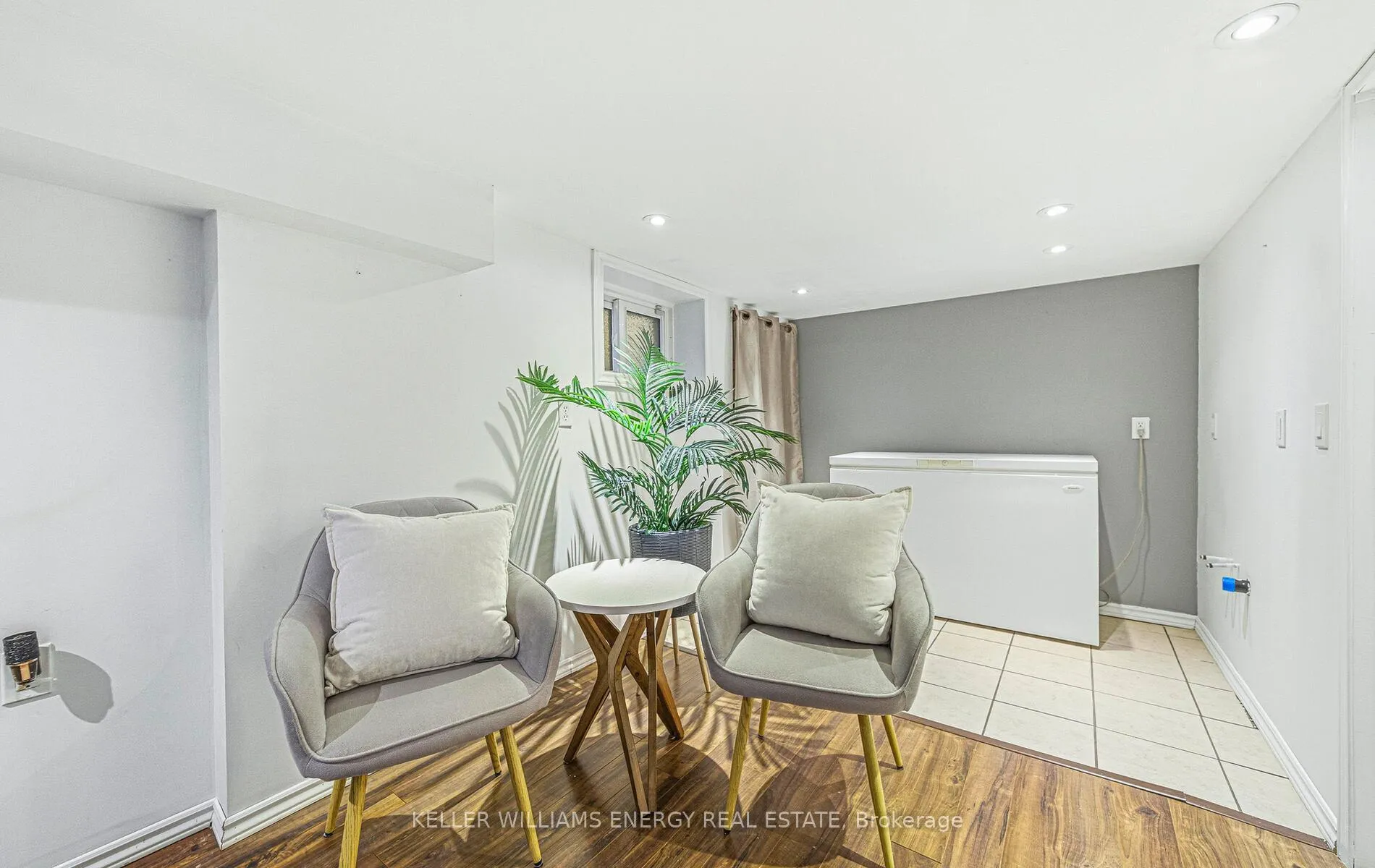 Photo 26 of 113 Kaiser Crescent, Oshawa, O'Neill — HOMEH