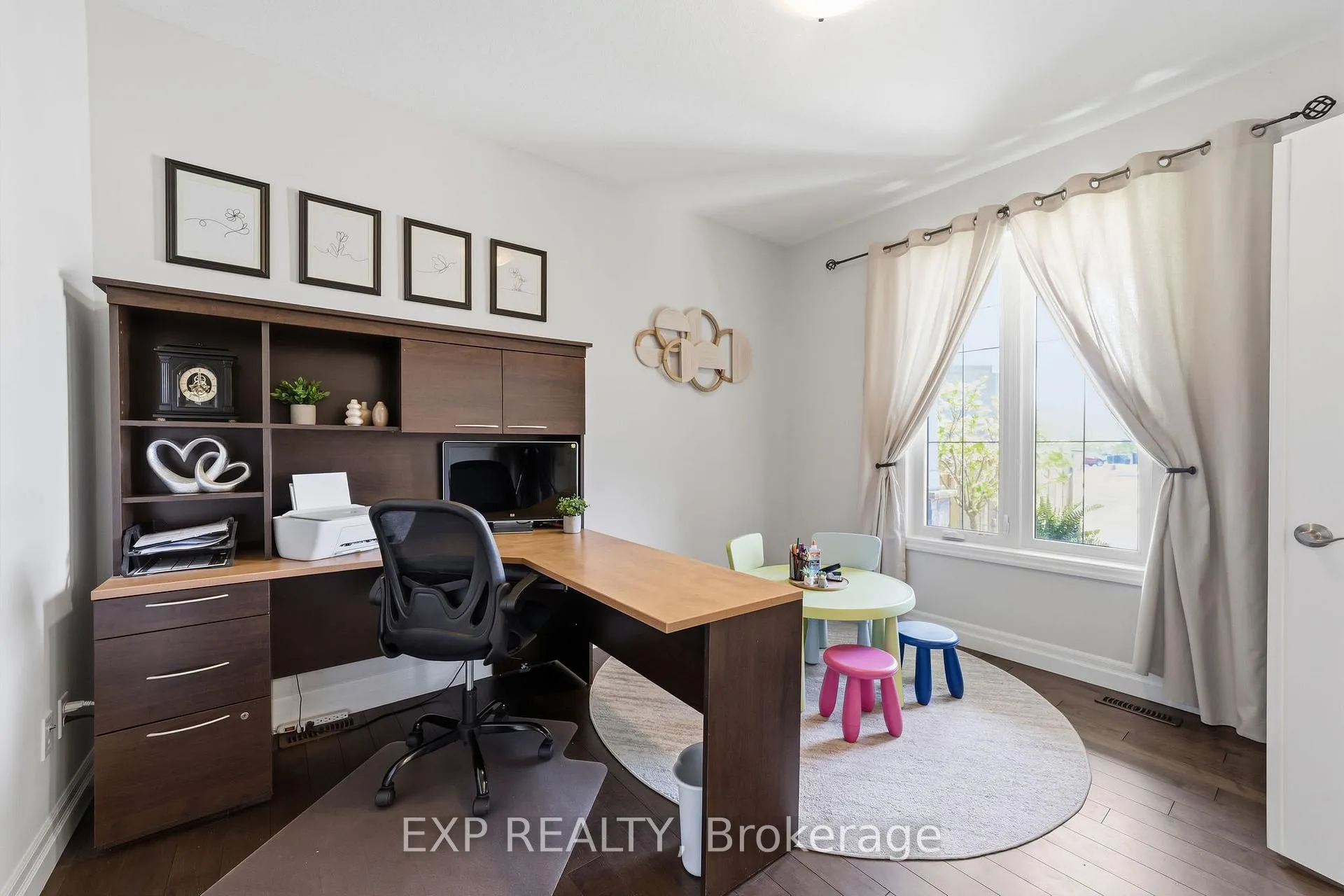 Photo 17 of 26 Carolina Crescent, St. Thomas — HOMEH