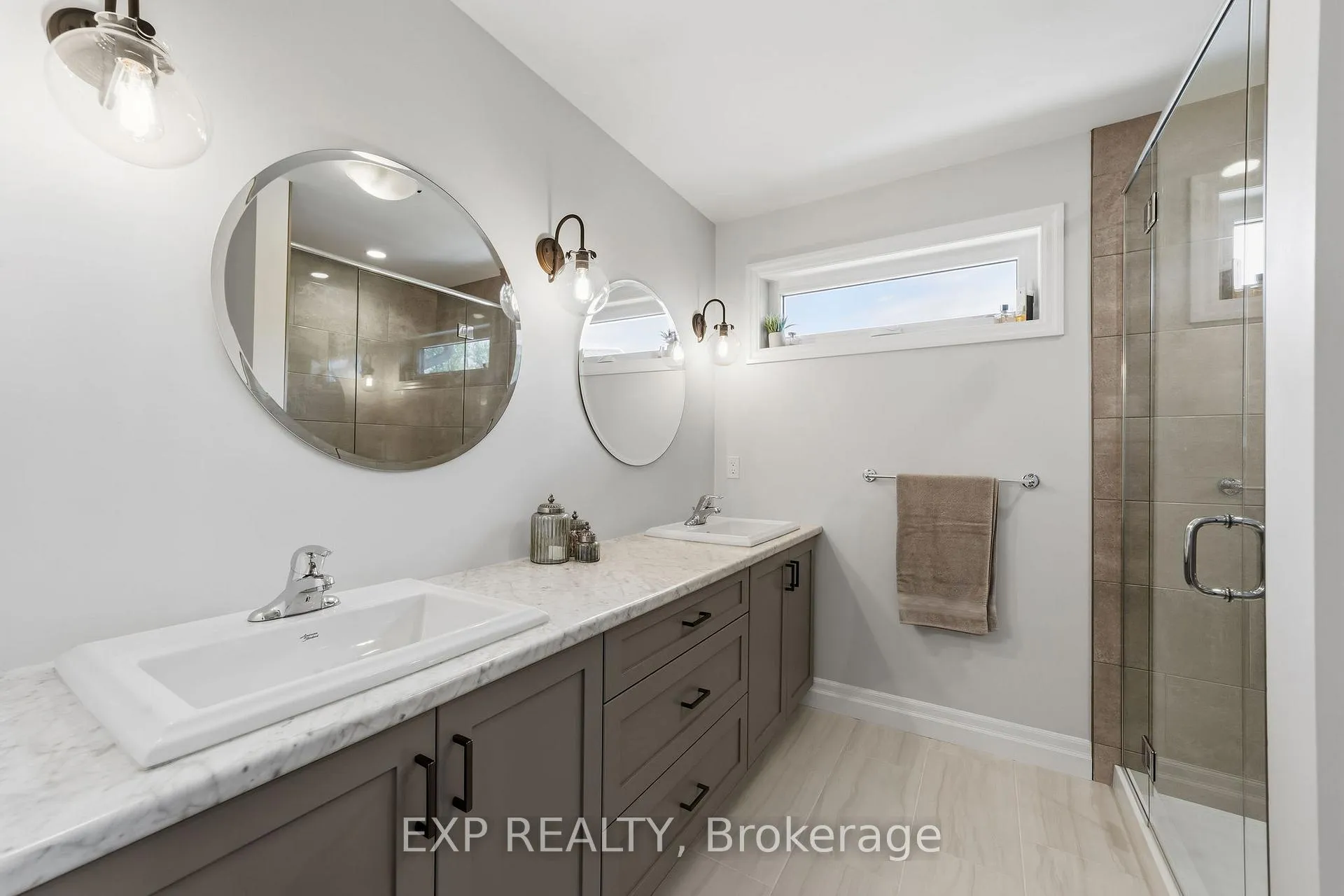 Photo 23 of 26 Carolina Crescent, St. Thomas — HOMEH