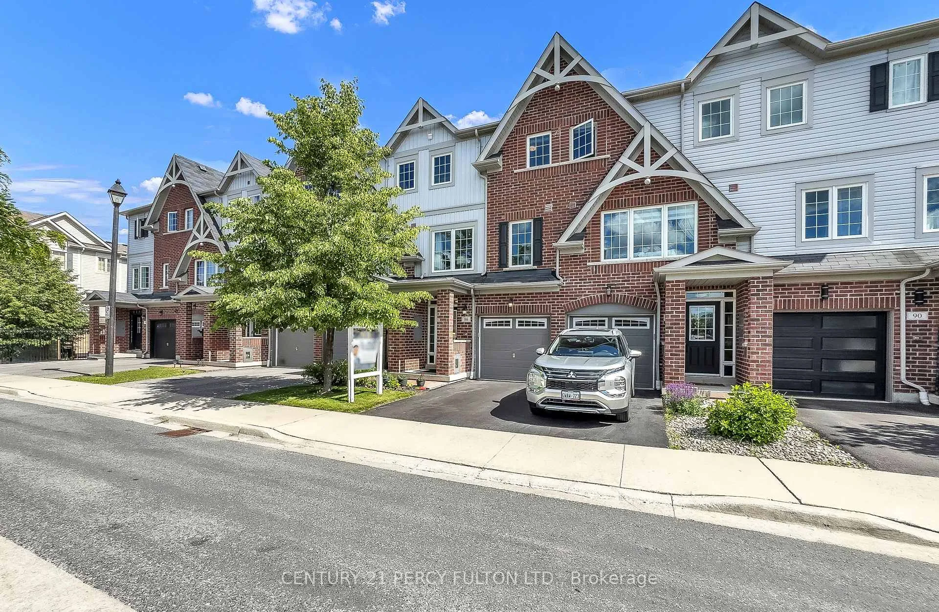 Photo 4 of 86 Magpie Way, Whitby, Blue Grass Meadows — HOMEH