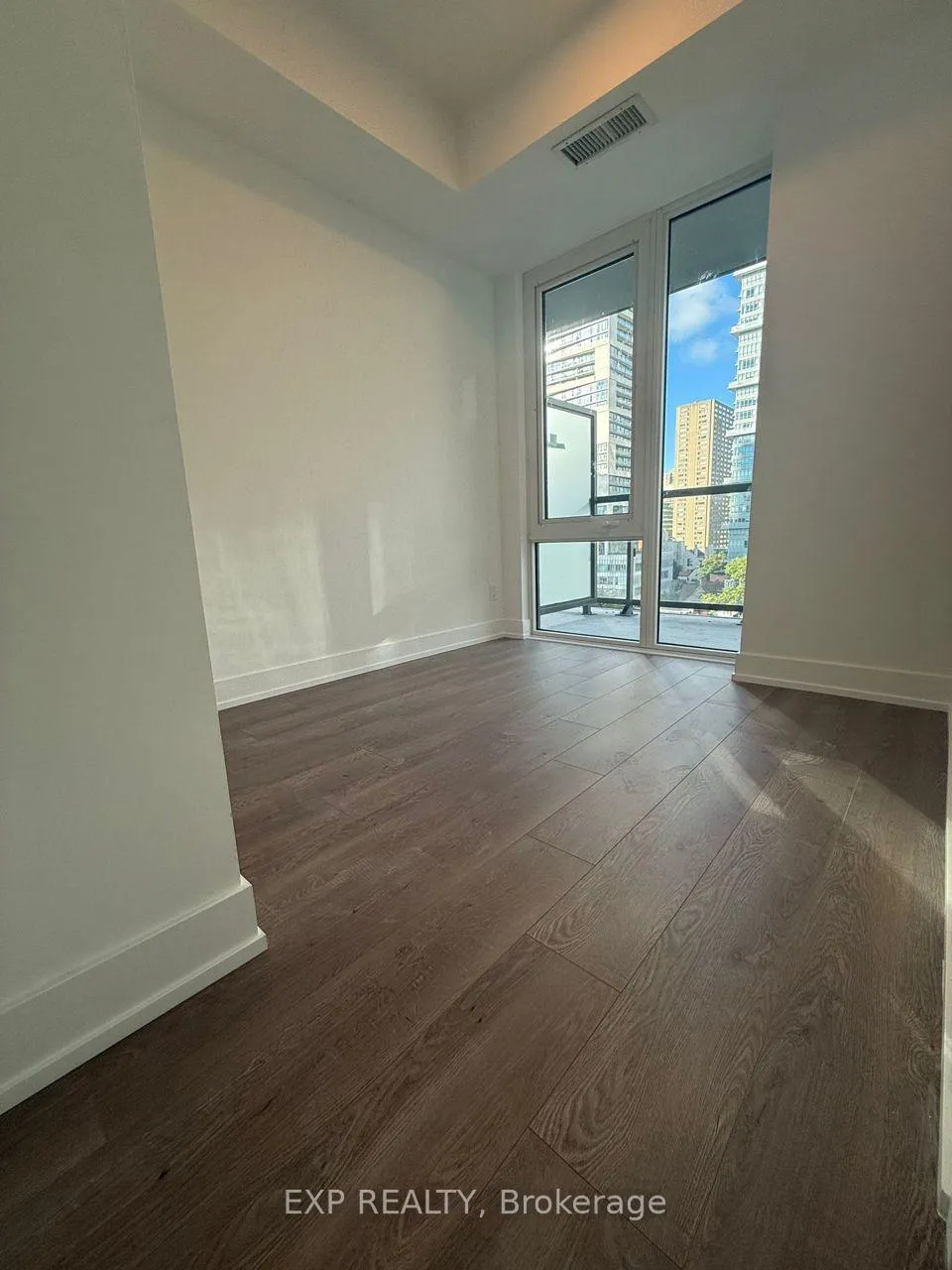 Photo 11 of Unit 818, 308 Jarvis Street, Toronto, Church-Yonge Corridor — HOMEH