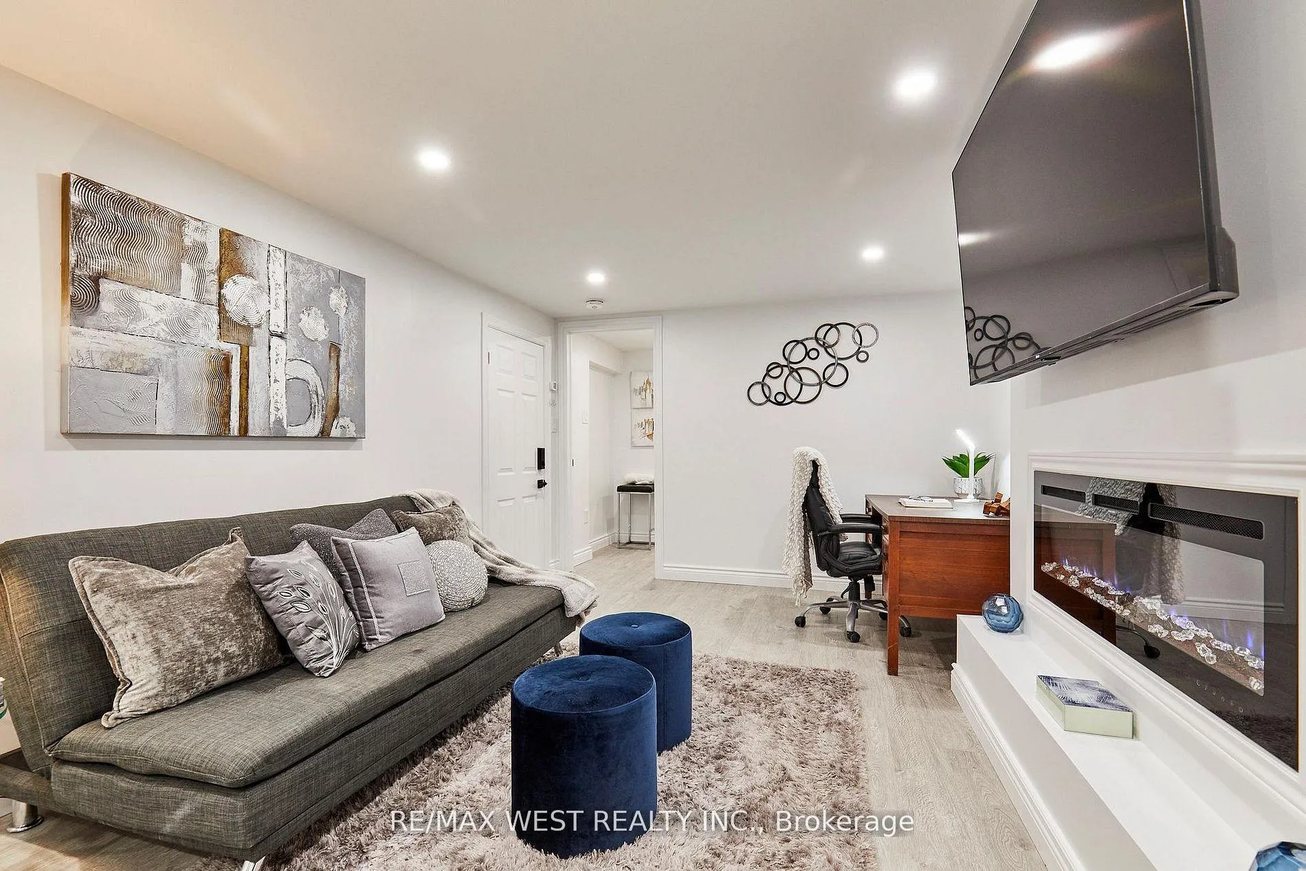 Photo 15 of Unit Bsmt, 67 Hobbs Drive, Clarington, Bowmanville — HOMEH