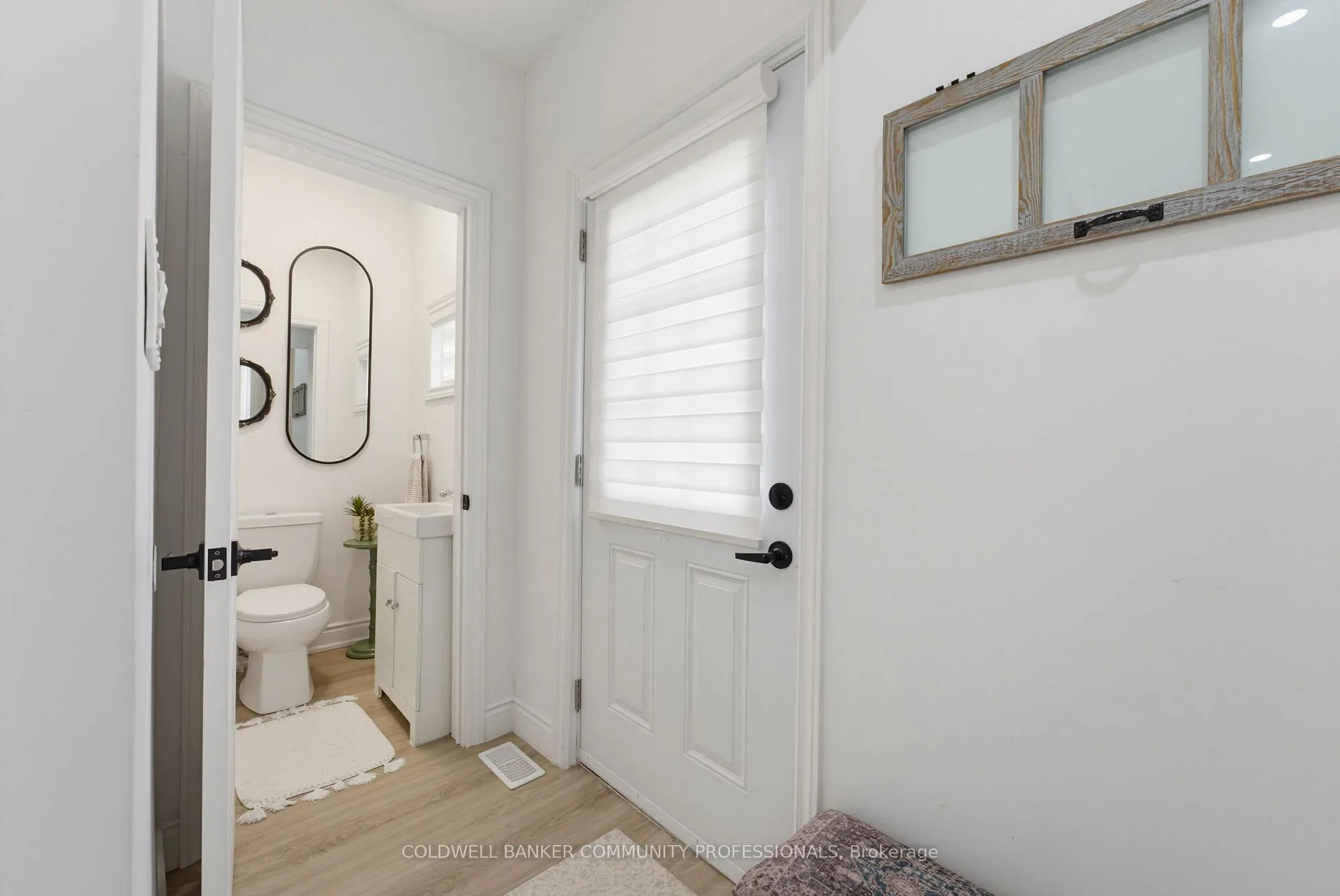 Photo 10 of 15 Gordon Street, Brantford — HOMEH