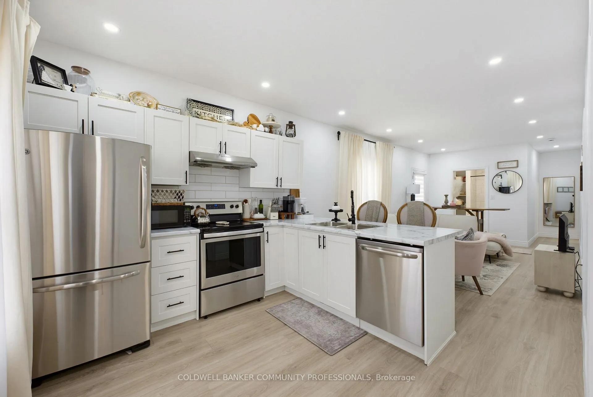 Photo 17 of 15 Gordon Street, Brantford — HOMEH