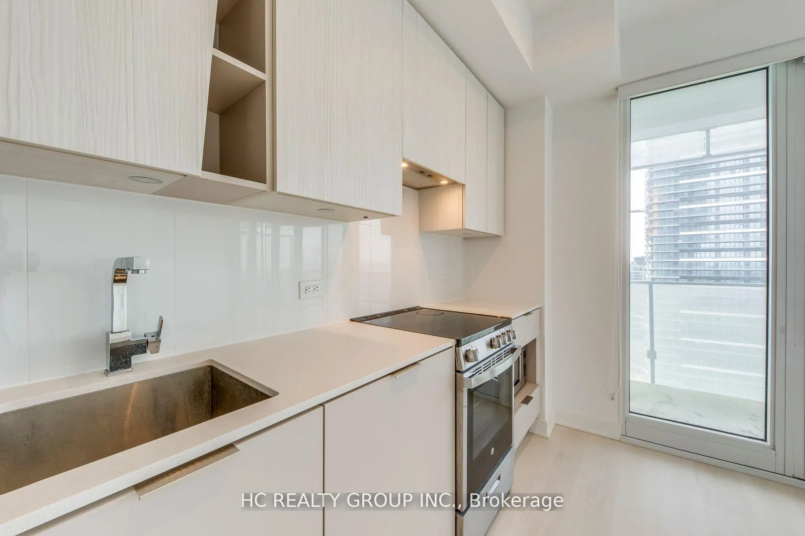 Photo 10 of Unit 2805, 3900 Confederation Parkway, Mississauga, City Centre — HOMEH