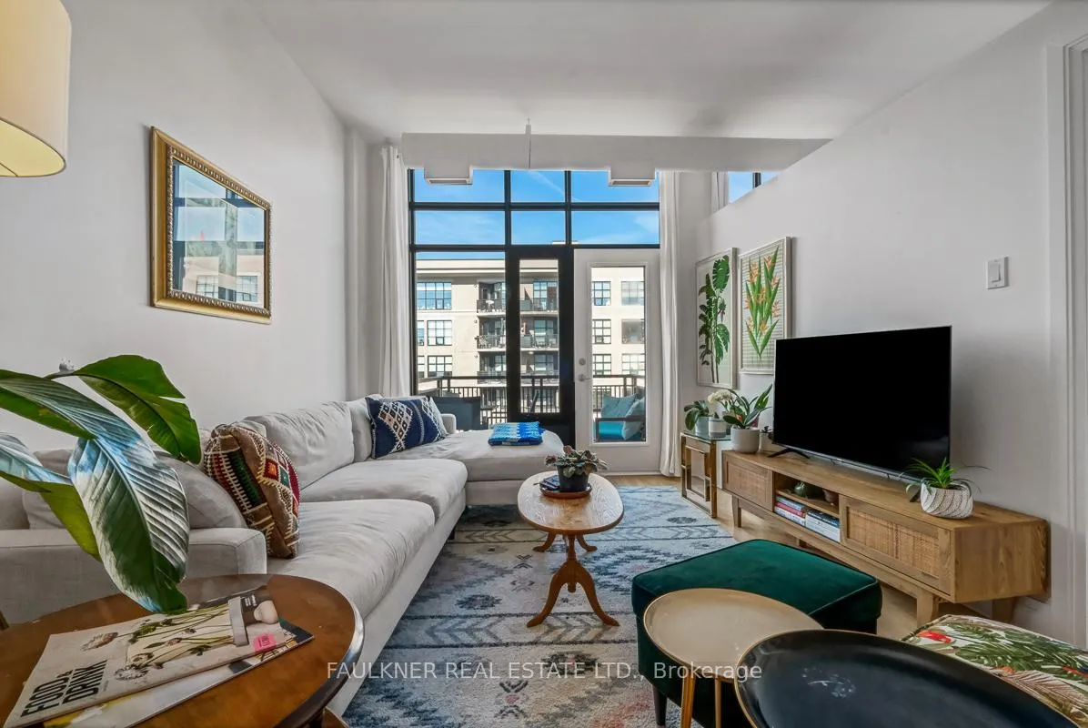 Photo 3 of Unit 302, 300 Powell Avenue, Ottawa, West Centre Town — HOMEH