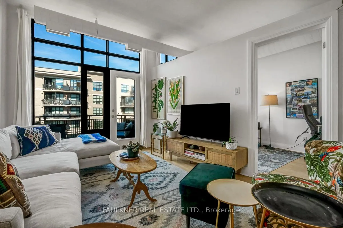 Photo 4 of Unit 302, 300 Powell Avenue, Ottawa, West Centre Town — HOMEH