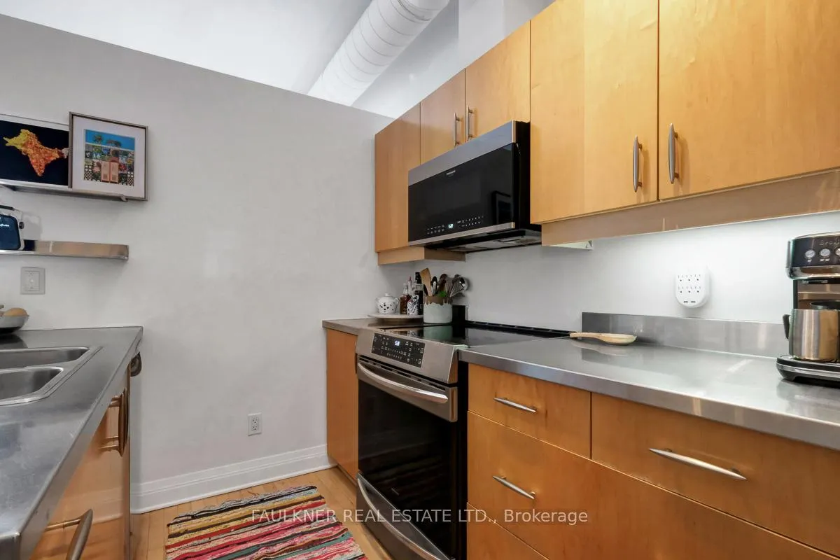 Photo 9 of Unit 302, 300 Powell Avenue, Ottawa, West Centre Town — HOMEH
