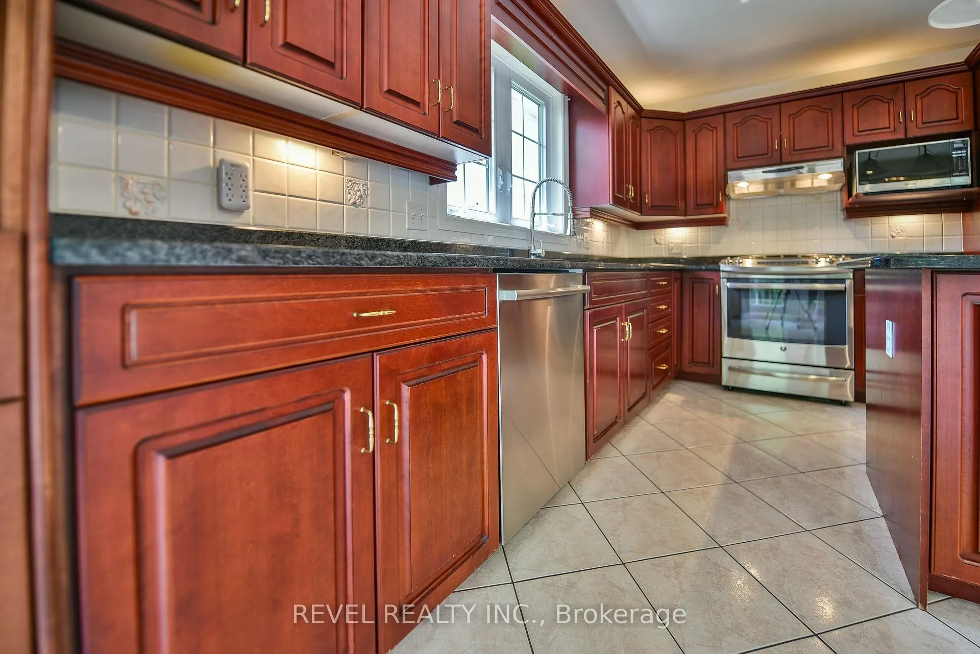 Photo 13 of 74 Mascioli Boulevard, Timmins, TNW - Vic Heights — HOMEH