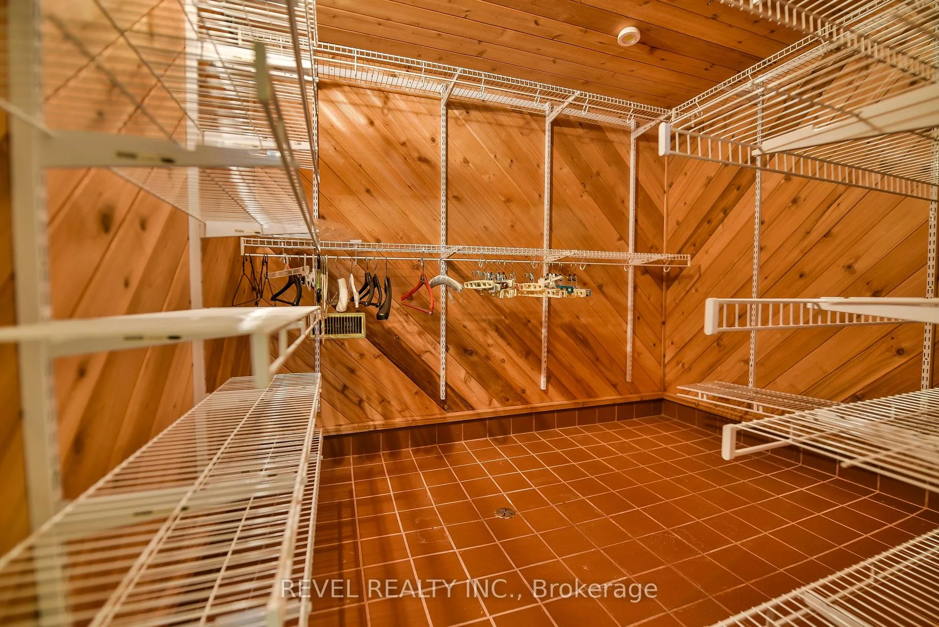Photo 33 of 74 Mascioli Boulevard, Timmins, TNW - Vic Heights — HOMEH
