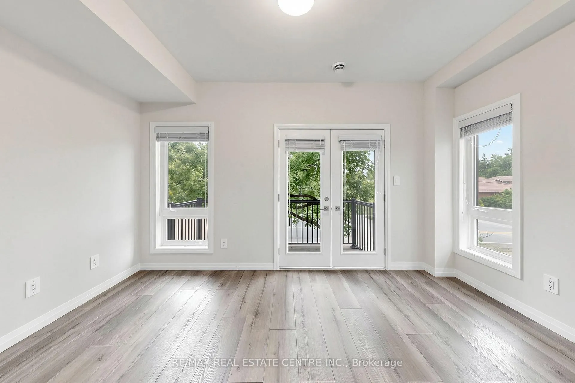 Photo 18 of Unit 55, 720 Grey Street, Brantford, Echo Place — HOMEH