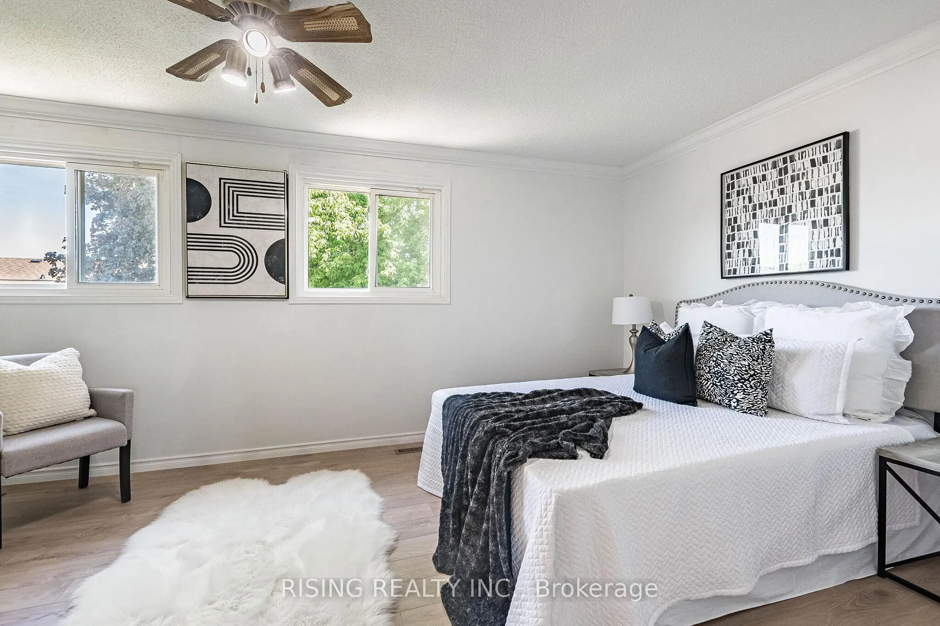 Photo 21 of 21 Driftwood Crescent, Brampton, Heart Lake East — HOMEH