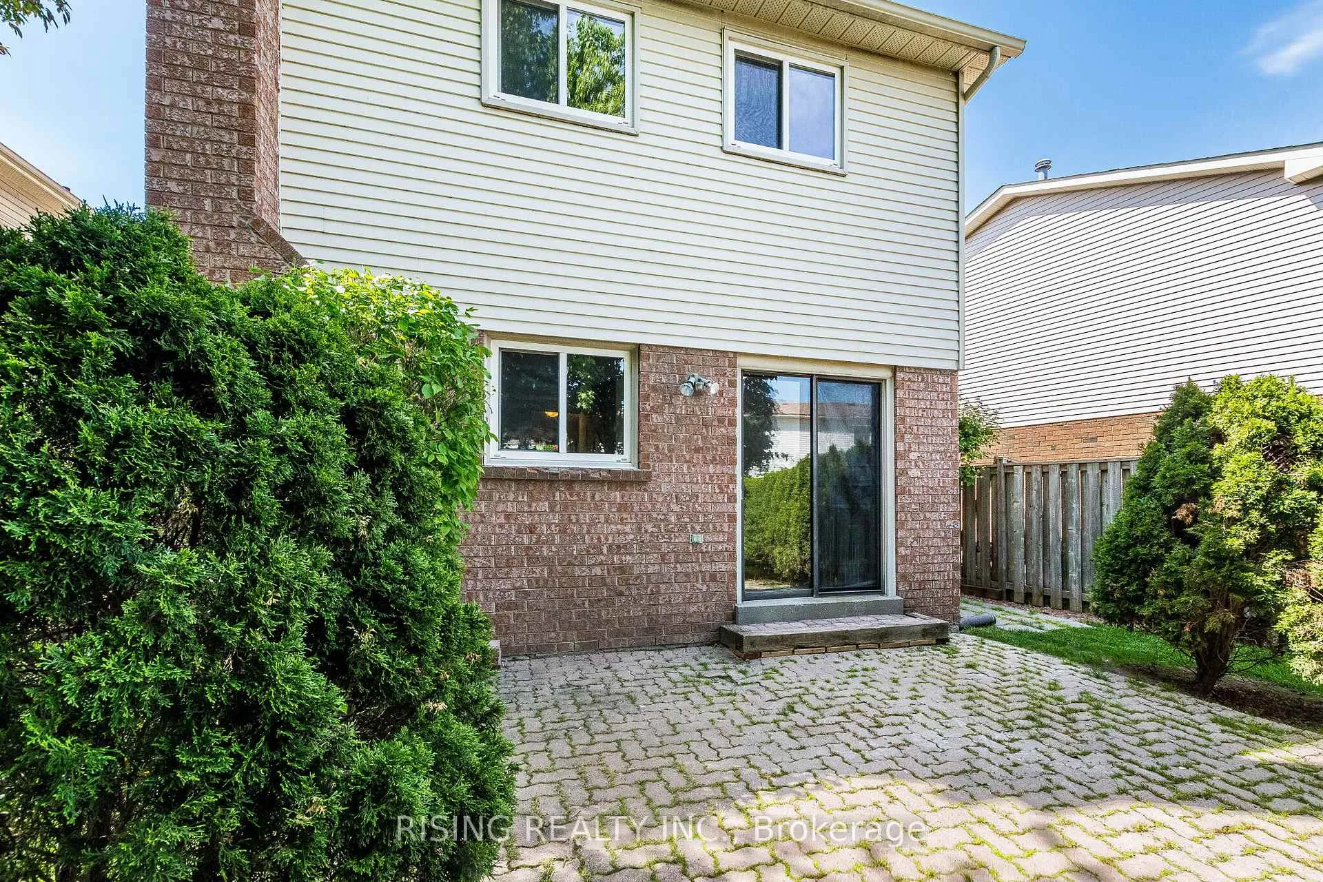 Photo 37 of 21 Driftwood Crescent, Brampton, Heart Lake East — HOMEH