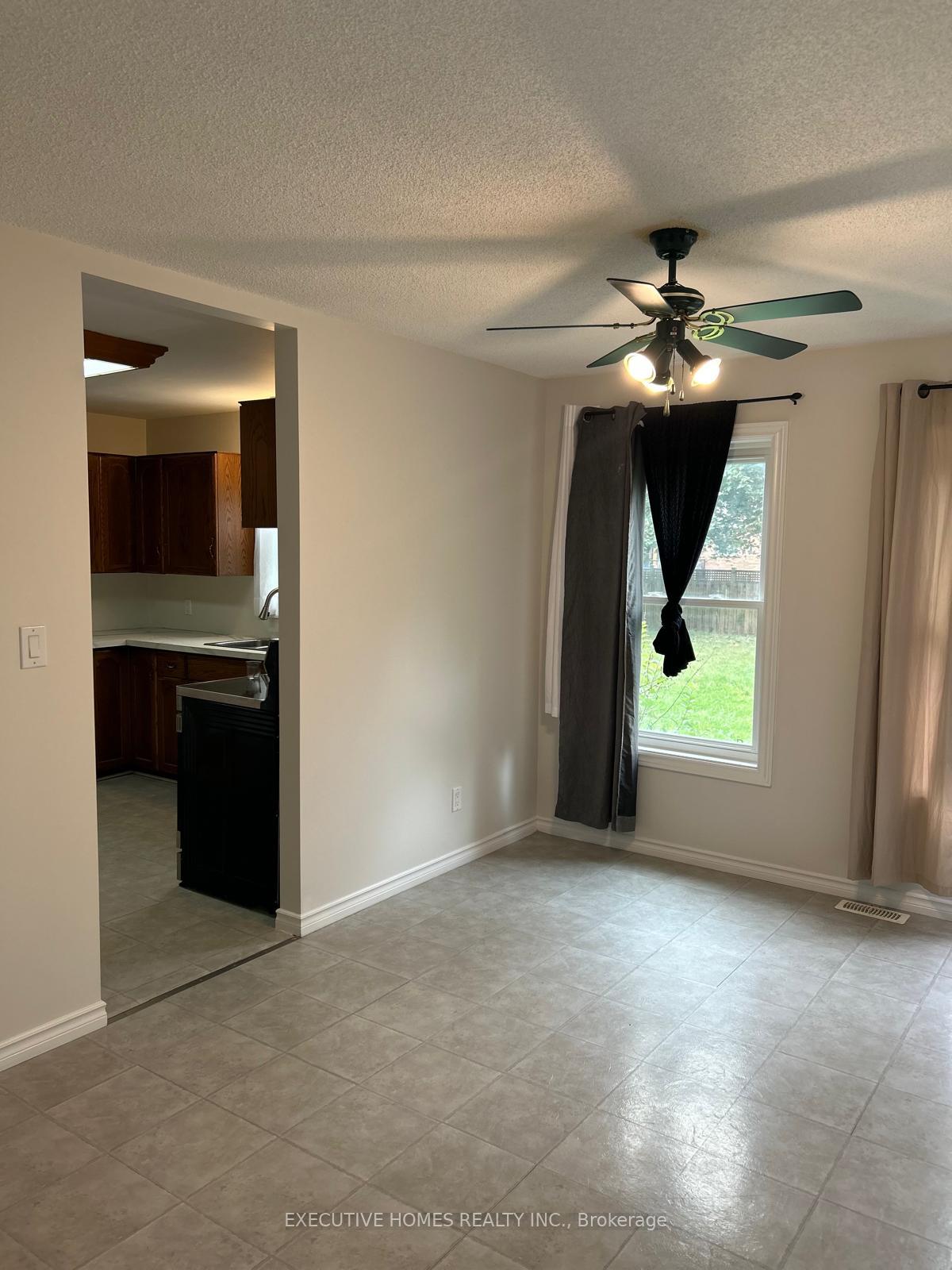 Photo 21 of 47 Erindale Drive, Erin — HOMEH