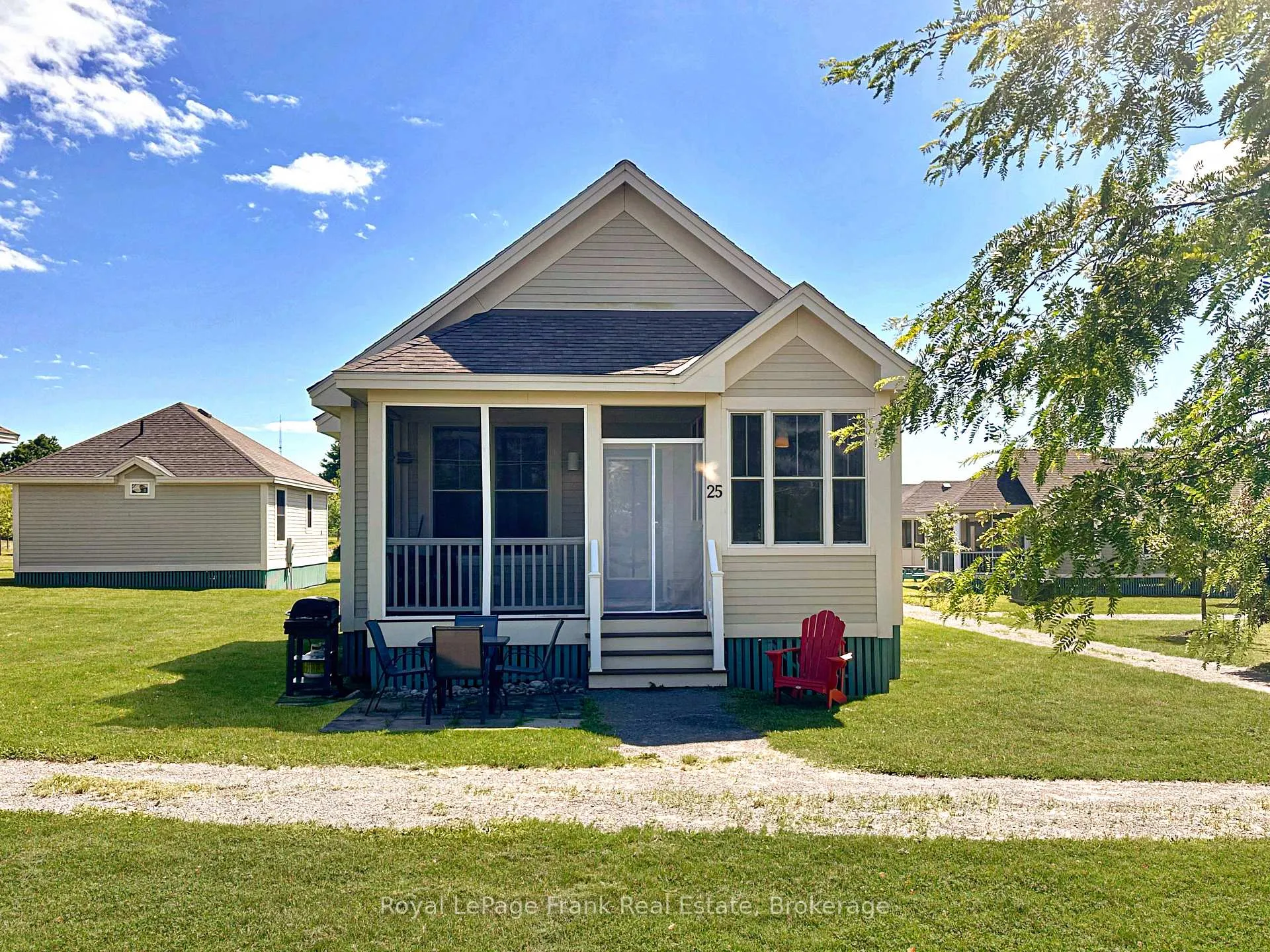 Photo 40 of Unit 33, 25 Butternut Lane, Prince Edward County, Athol Ward — HOMEH