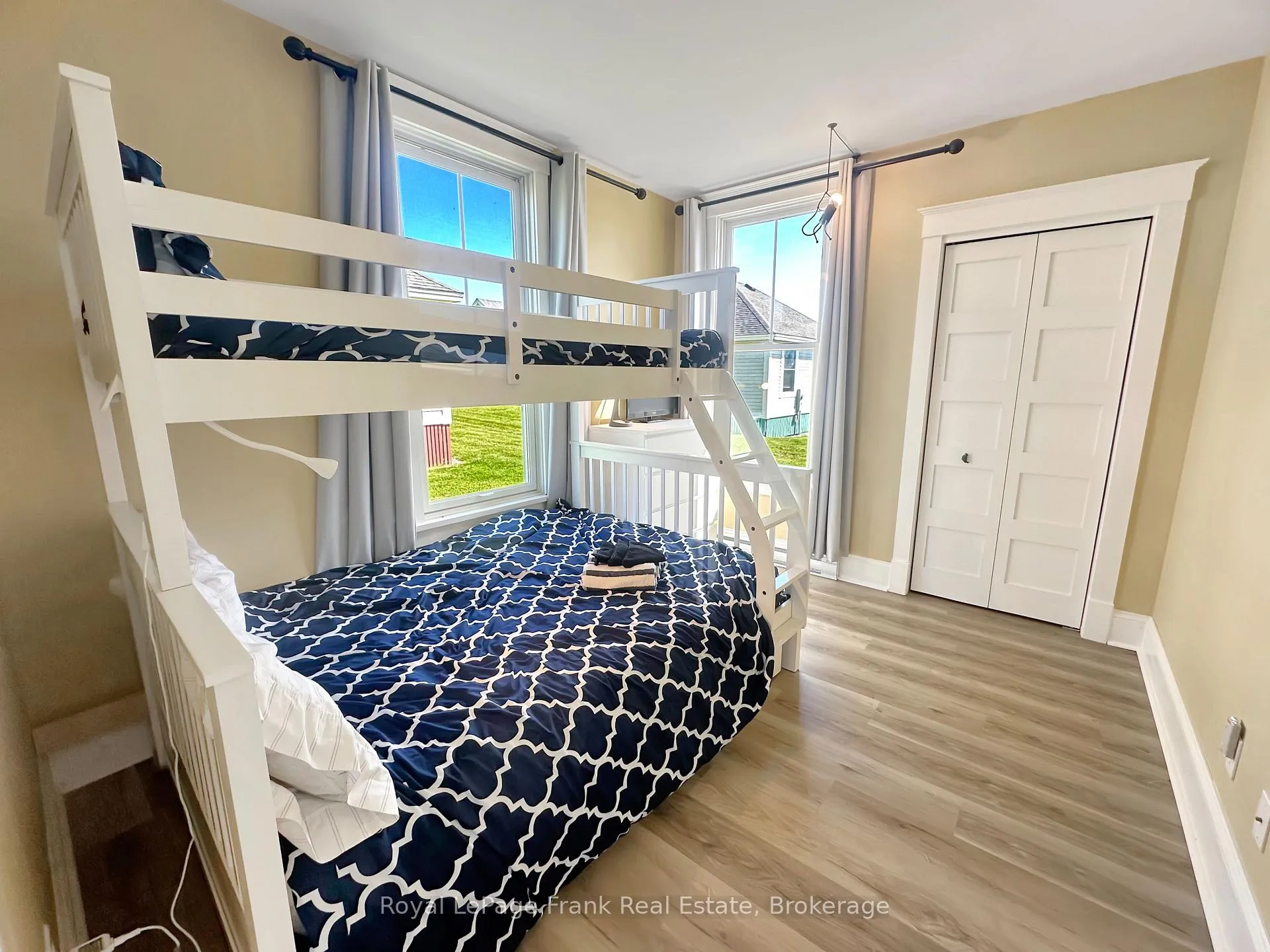 Photo 50 of Unit 33, 25 Butternut Lane, Prince Edward County, Athol Ward — HOMEH