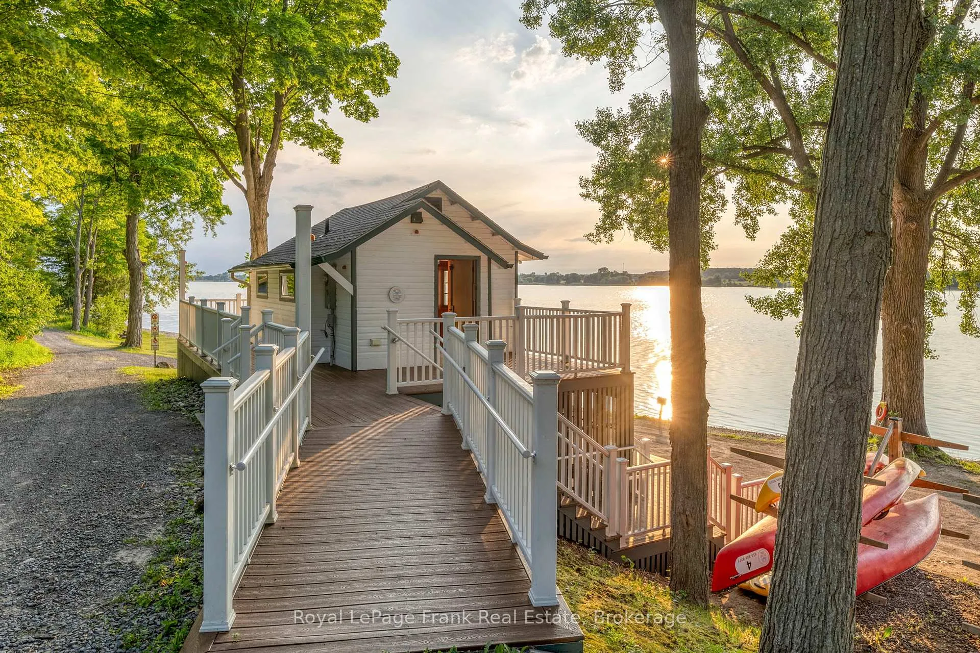 Photo 78 of Unit 33, 25 Butternut Lane, Prince Edward County, Athol Ward — HOMEH
