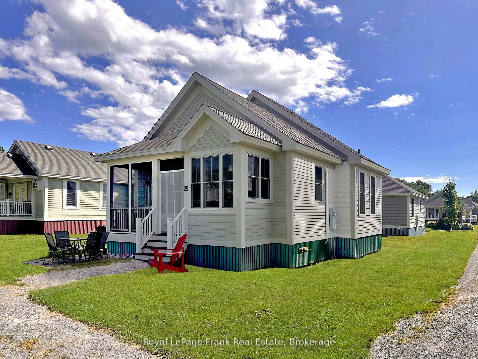Photo 2 of Unit 33, 25 Butternut Lane, Prince Edward County, Athol Ward — HOMEH