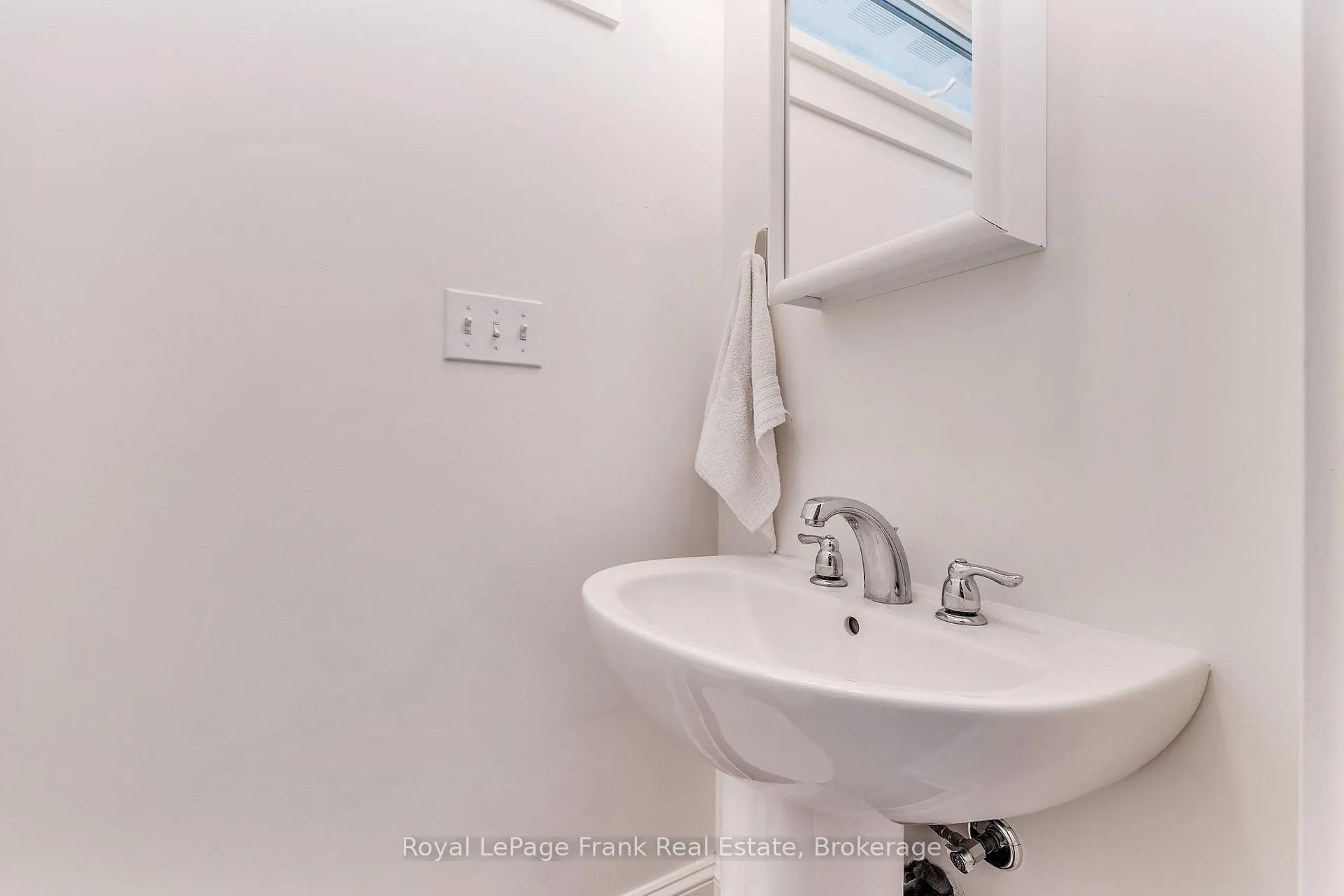 Photo 20 of Unit 178, 11 Farm View Lane, Prince Edward County, Athol Ward — HOMEH