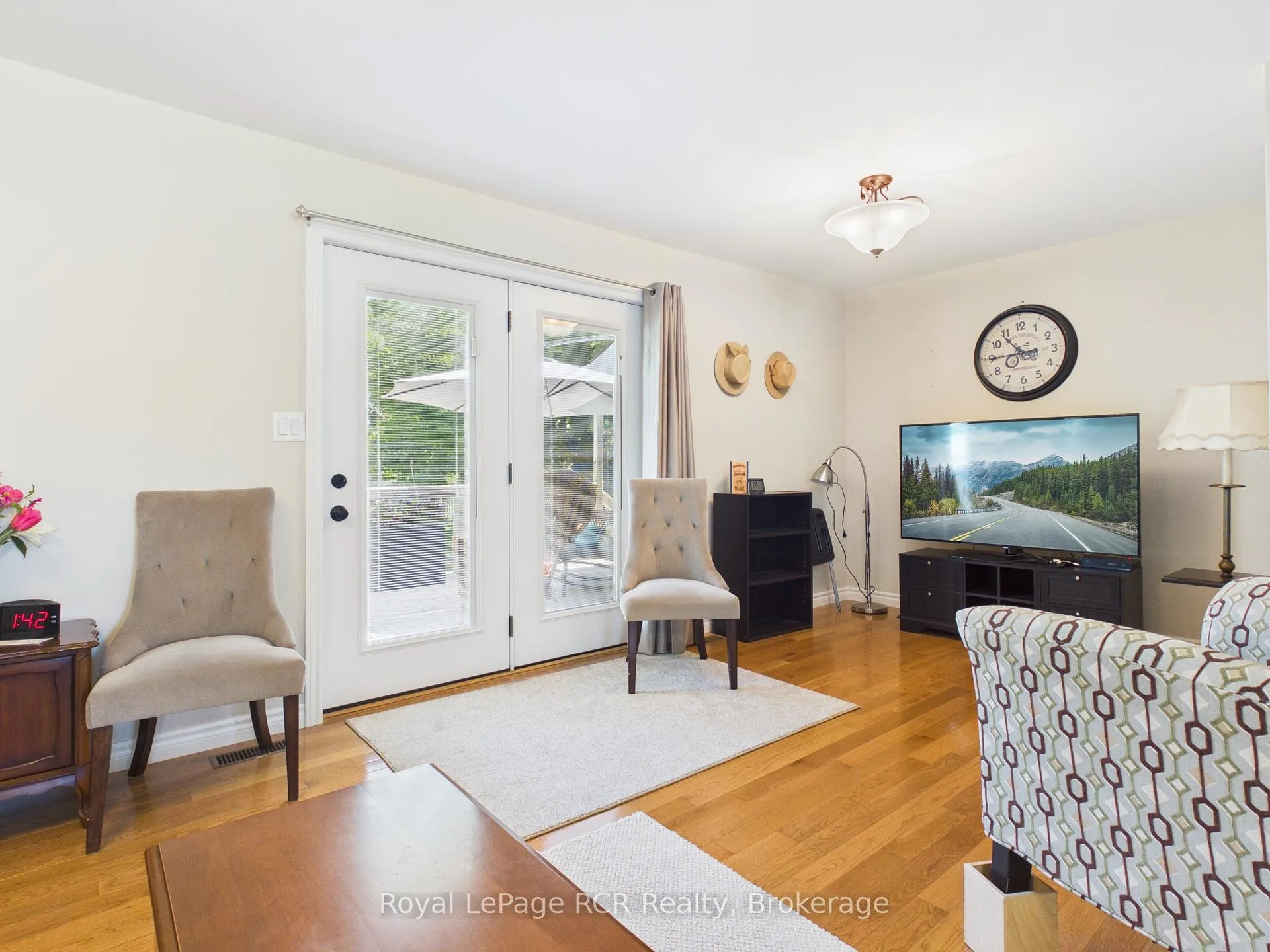 Photo 9 of 1735 6th Avenue E, Owen Sound — HOMEH