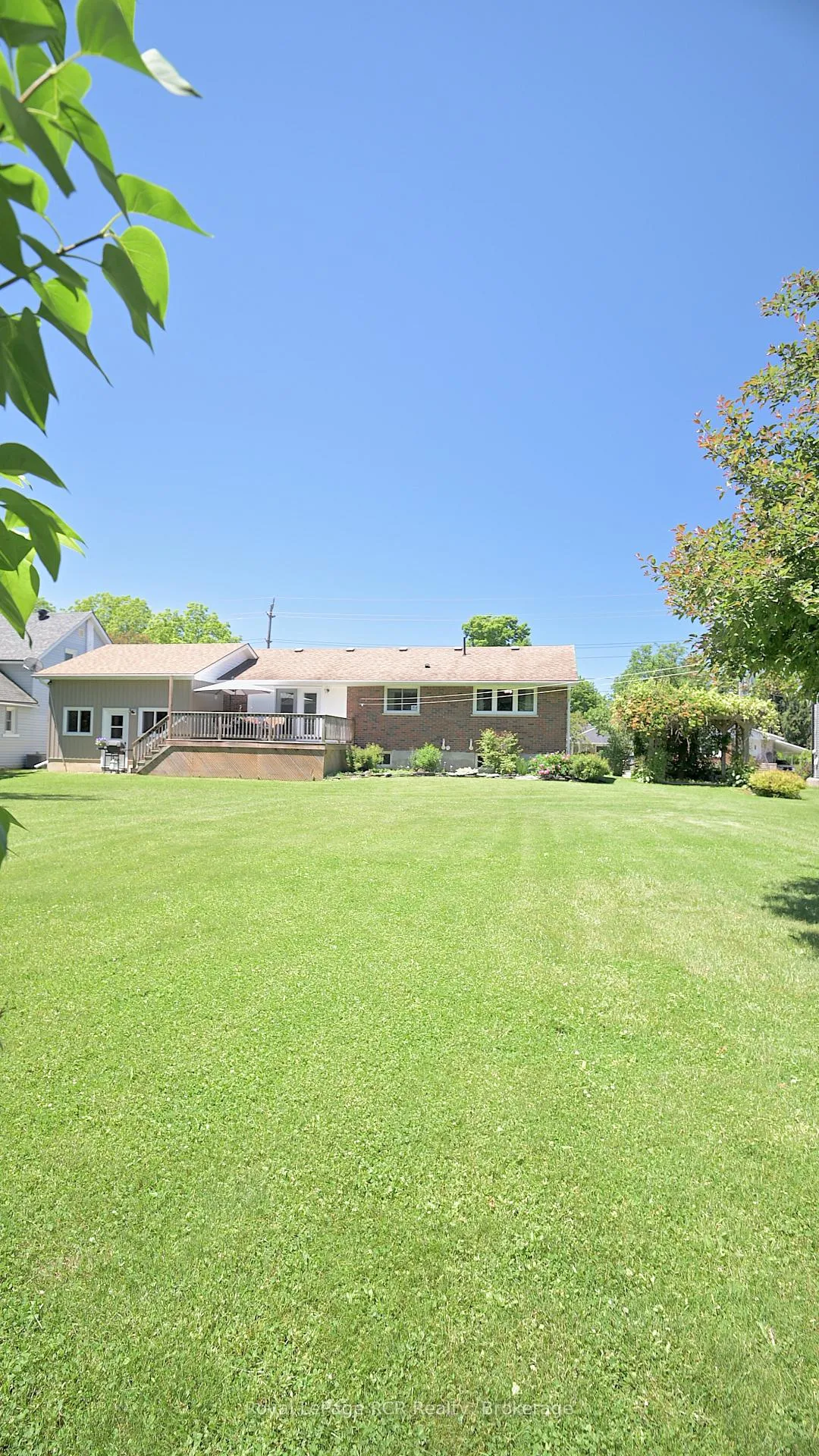 Photo 29 of 1735 6th Avenue E, Owen Sound — HOMEH