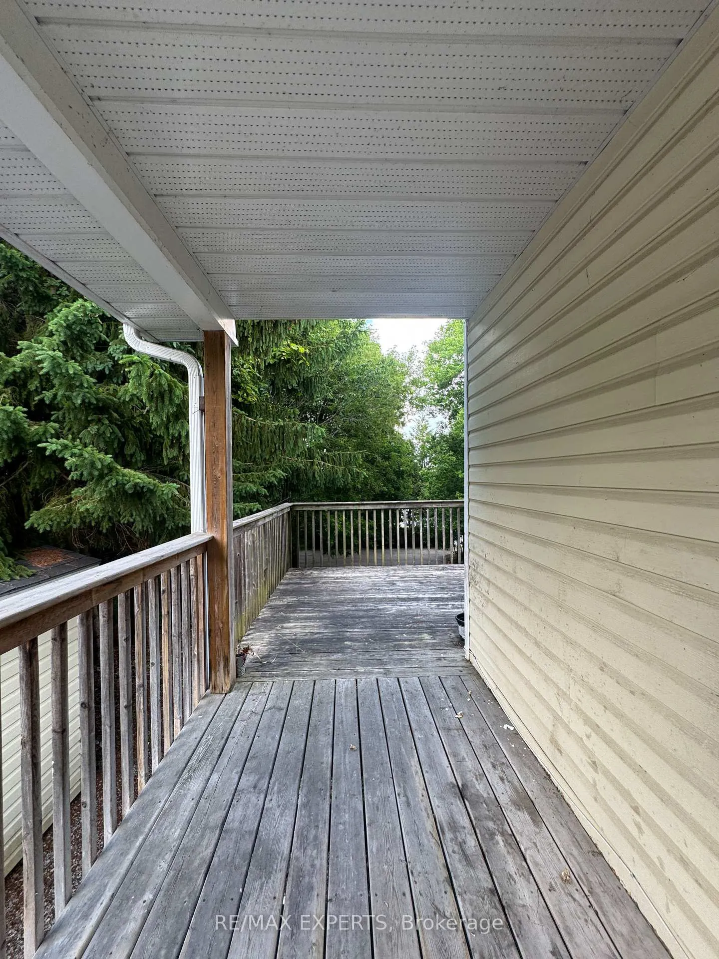 Photo 10 of Unit Unit B, 630 Dominion Avenue, Midland — HOMEH
