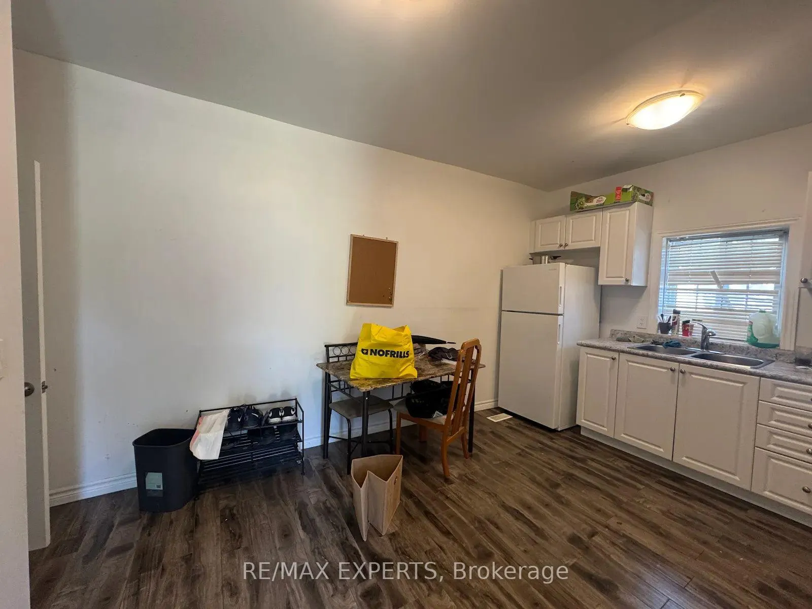 Photo 3 of Unit A, 630 Dominion Avenue, Midland — HOMEH