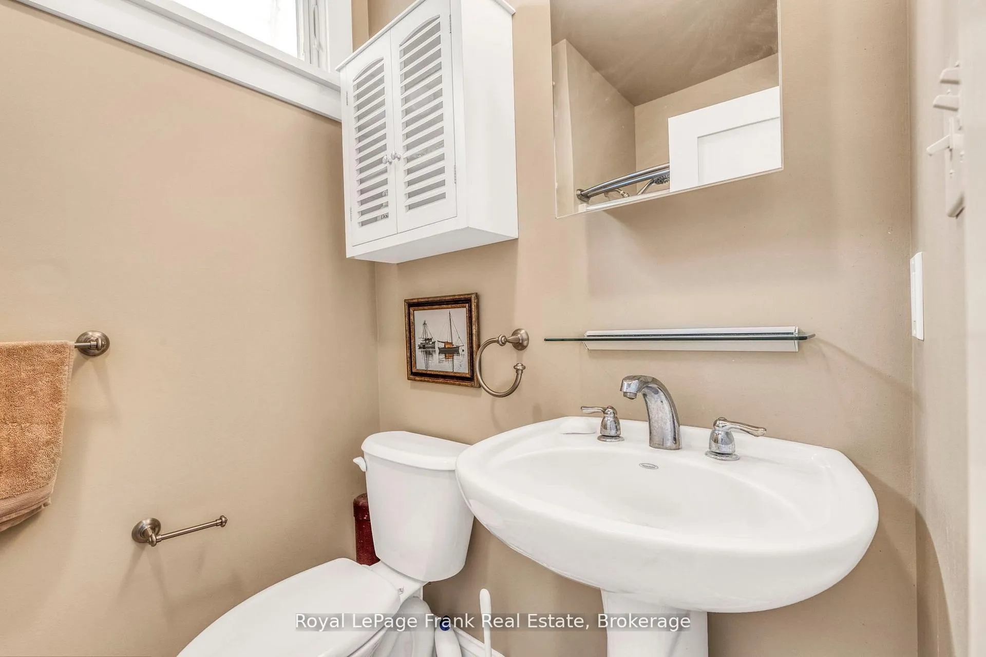 Photo 17 of Unit 182, 3 Farm View Lane, Prince Edward County, Athol Ward — HOMEH
