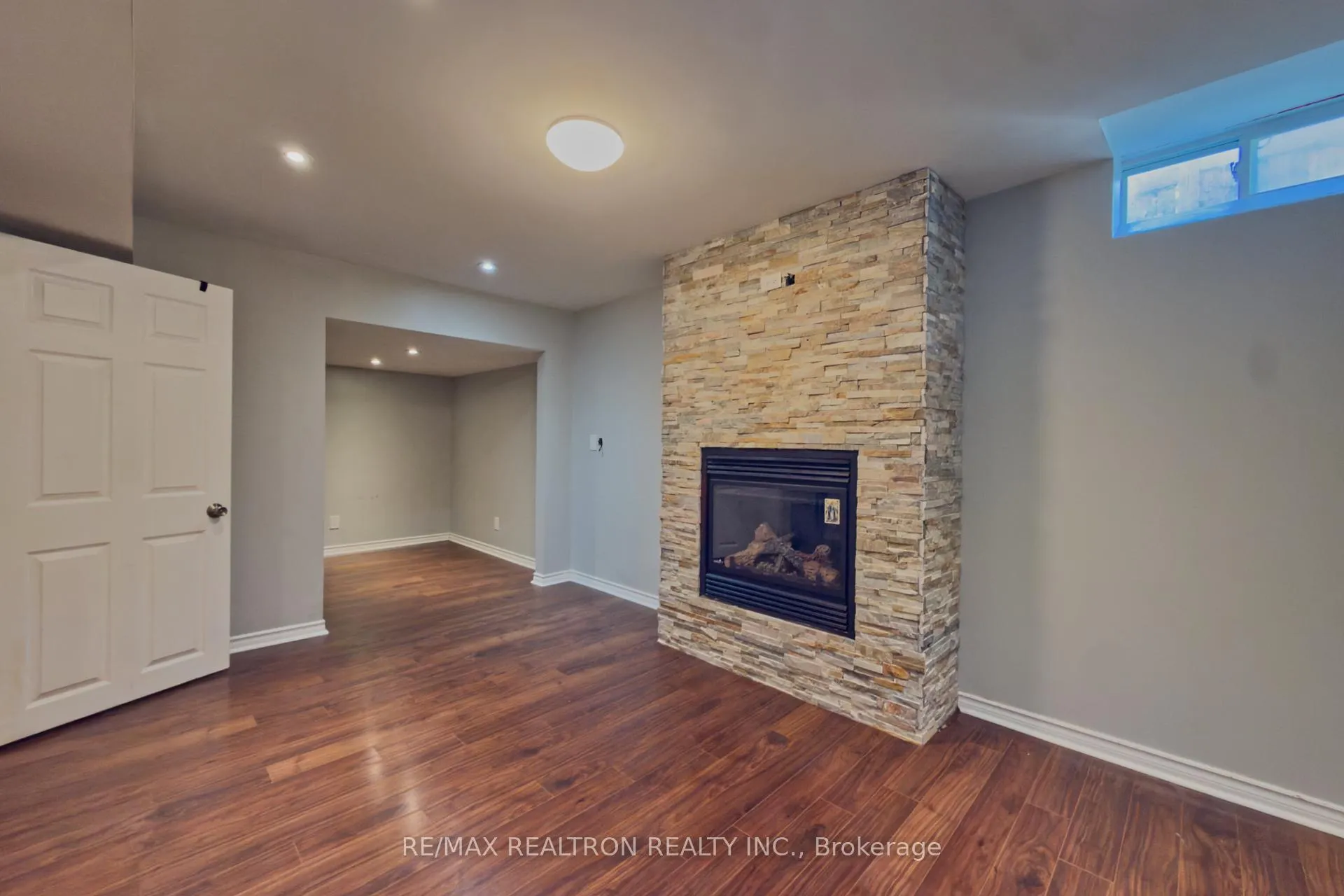 Photo 10 of Unit (BASEMENT), 125 Decourcy-Ireland Circle, Ajax, Northeast Ajax — HOMEH