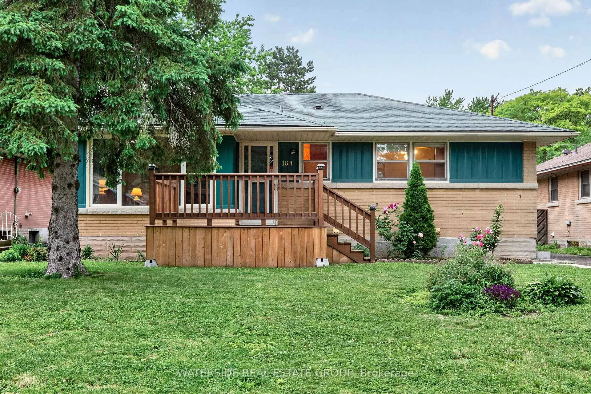 Photo 2 of 184 West 33 Street, Hamilton, Westcliffe — HOMEH
