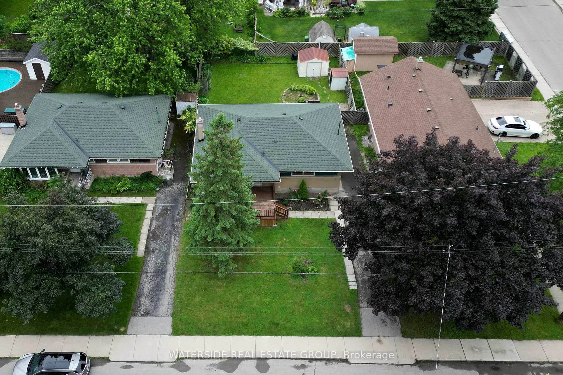 Photo 23 of 184 West 33 Street, Hamilton, Westcliffe — HOMEH