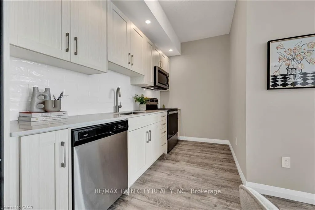 Photo 7 of Unit 2705, 60 Charles Street, Kitchener, City Commercial Core — HOMEH