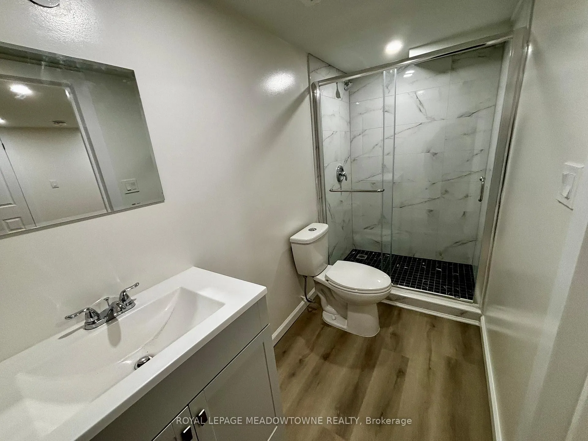 Photo 11 of Unit Basement B, 736 Sunnypoint Drive, Newmarket, Huron Heights-Leslie Valley — HOMEH