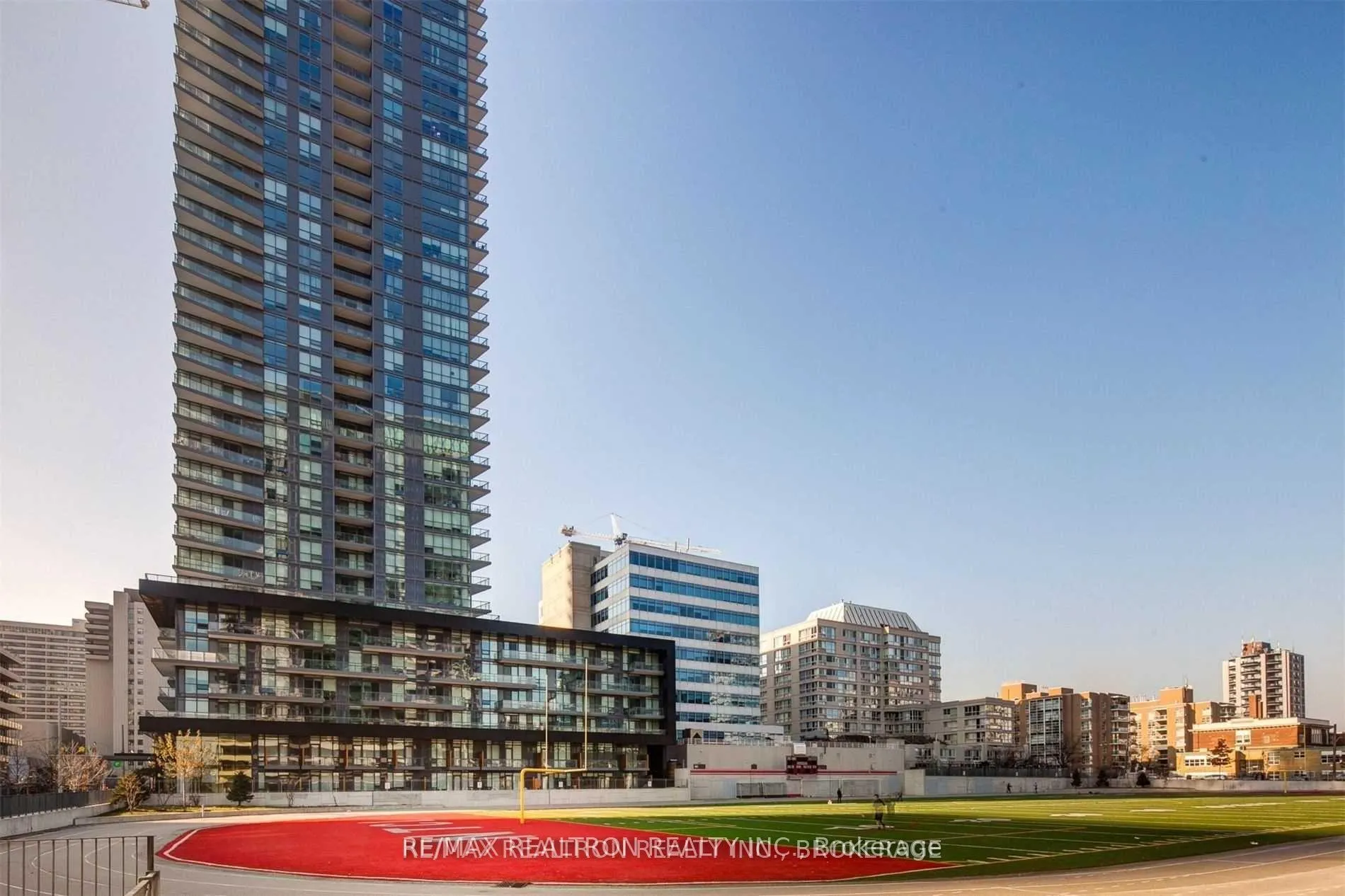 Photo 25 of Unit 1606, 30 Roehampton Avenue, Toronto, Mount Pleasant West — HOMEH