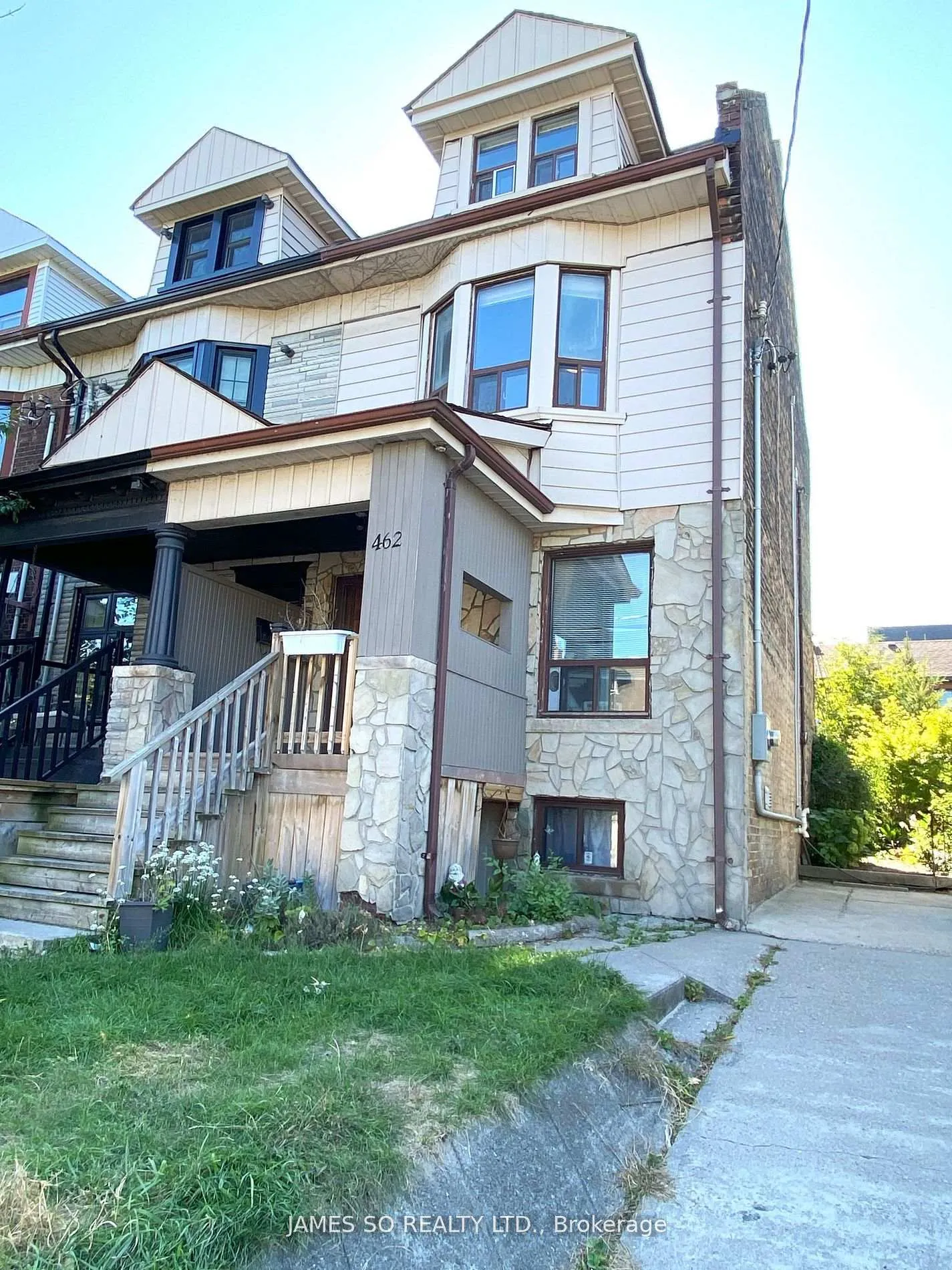 Front of Unit Main Floor, 462 Pape Avenue