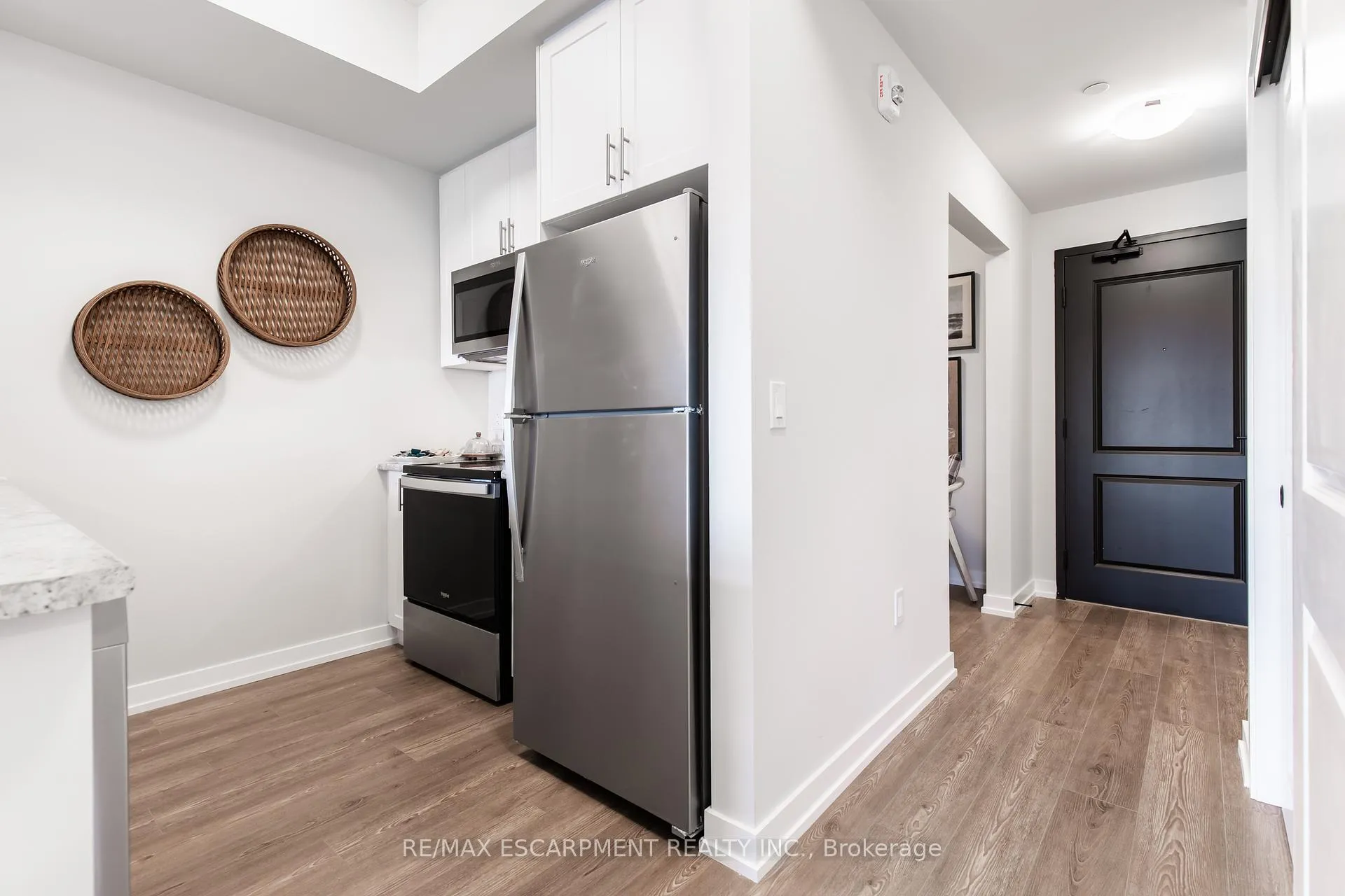 Photo 11 of Unit 504, 870 Queenston Road, Hamilton, Stoney Creek — HOMEH
