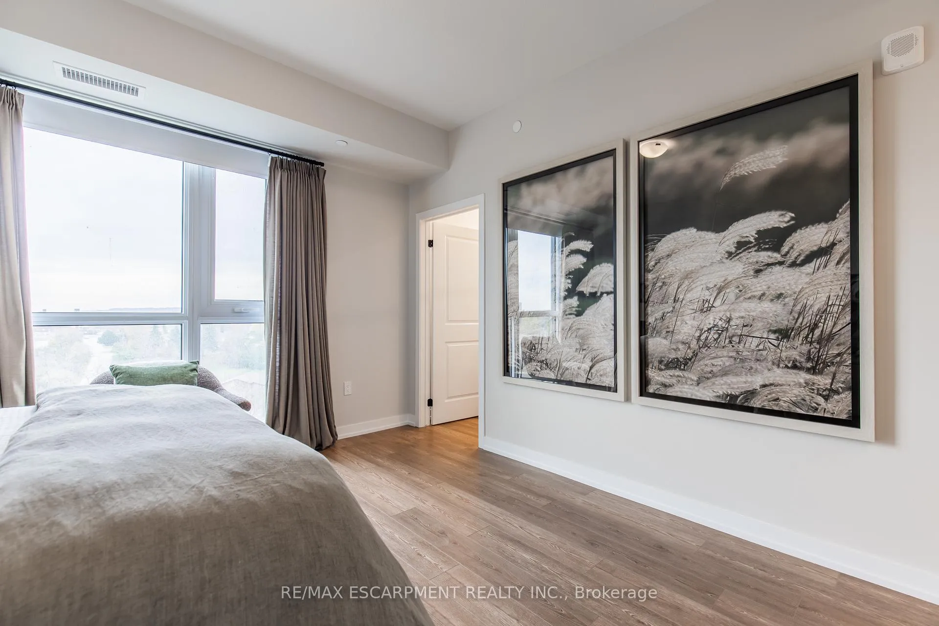 Photo 31 of Unit 504, 870 Queenston Road, Hamilton, Stoney Creek — HOMEH